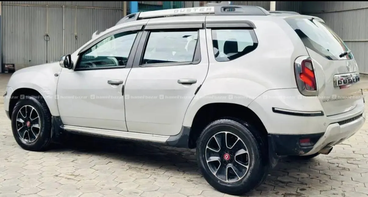 DUSTER RXZ+ 2018 4WD Full Fresh 2