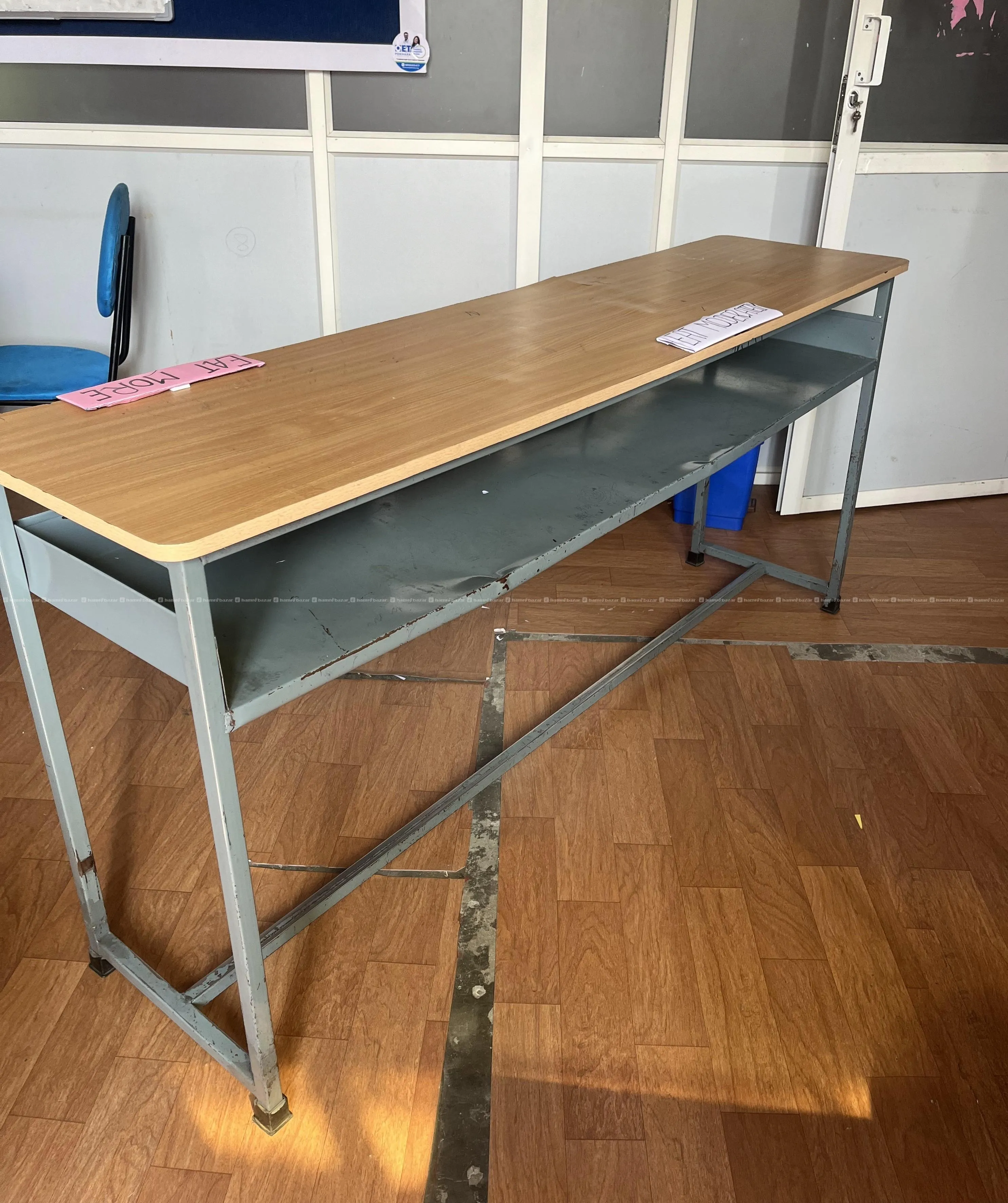 Desk Bench 4