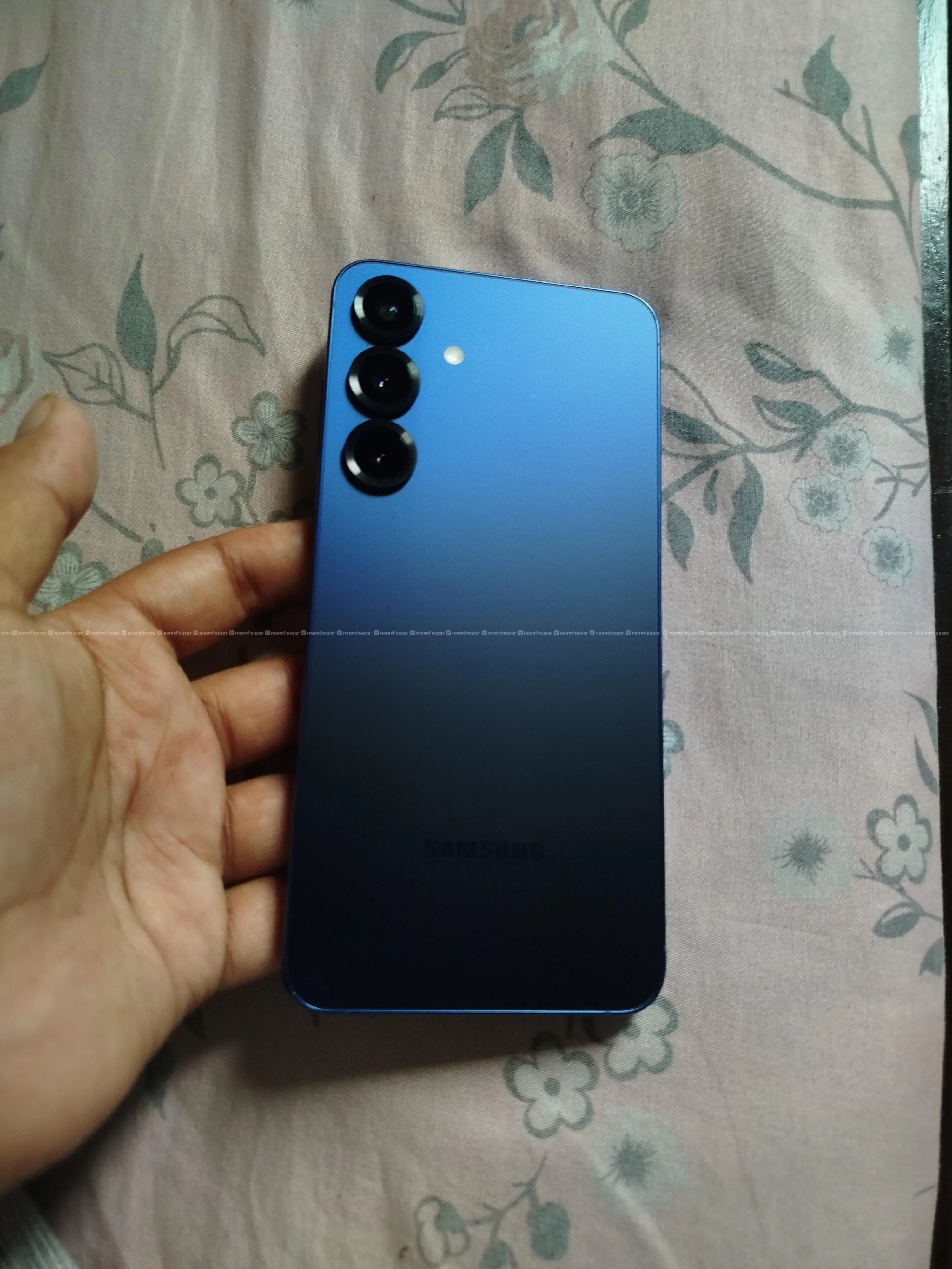 Samsung s25 plus  12/256 few months used 5