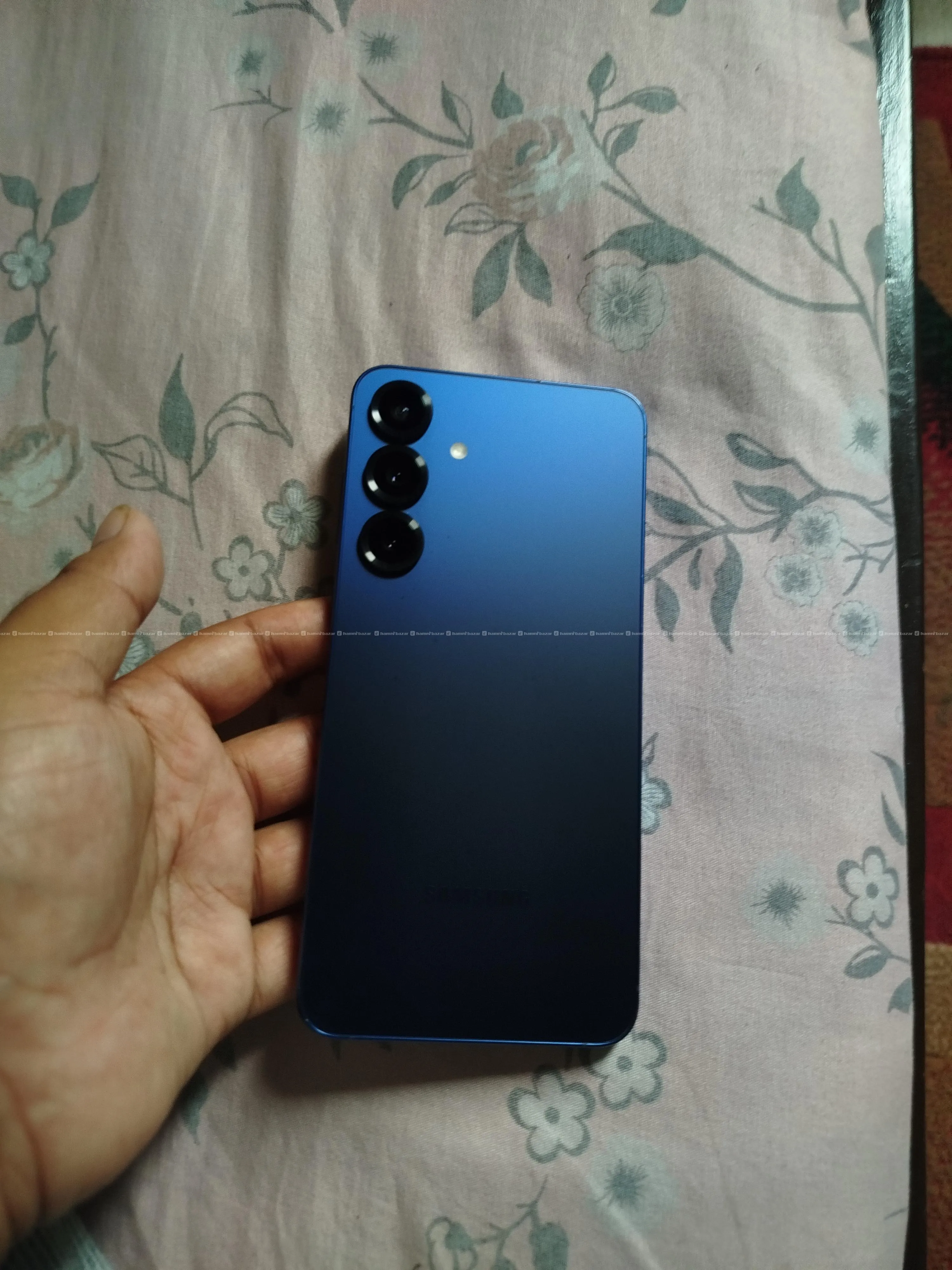 Samsung s25 plus  12/256 few months used 4