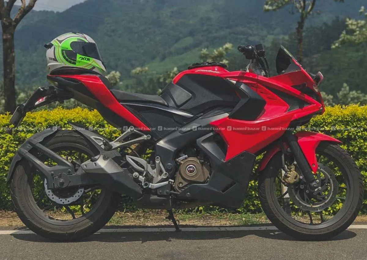 Rs200 with ABS Fi 3