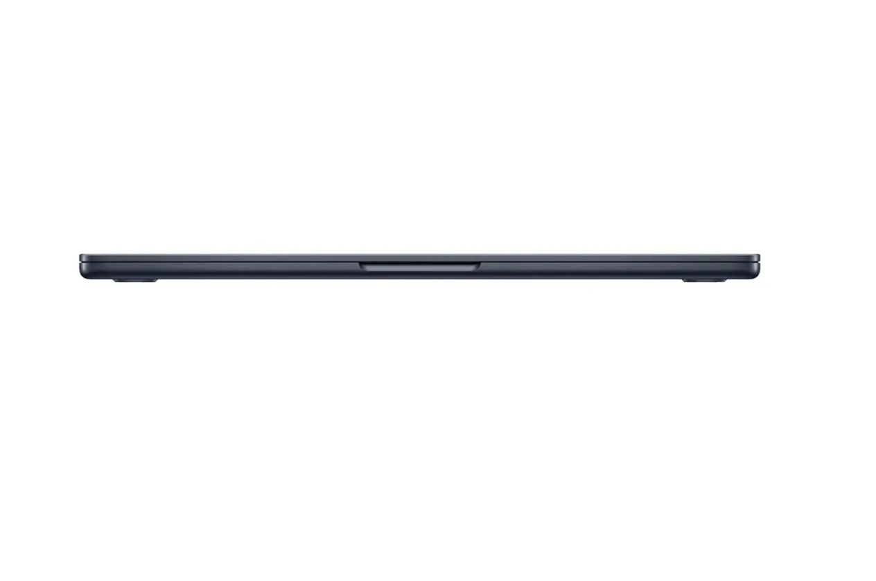 Macbook Air M2 8 GB 256 GB 4