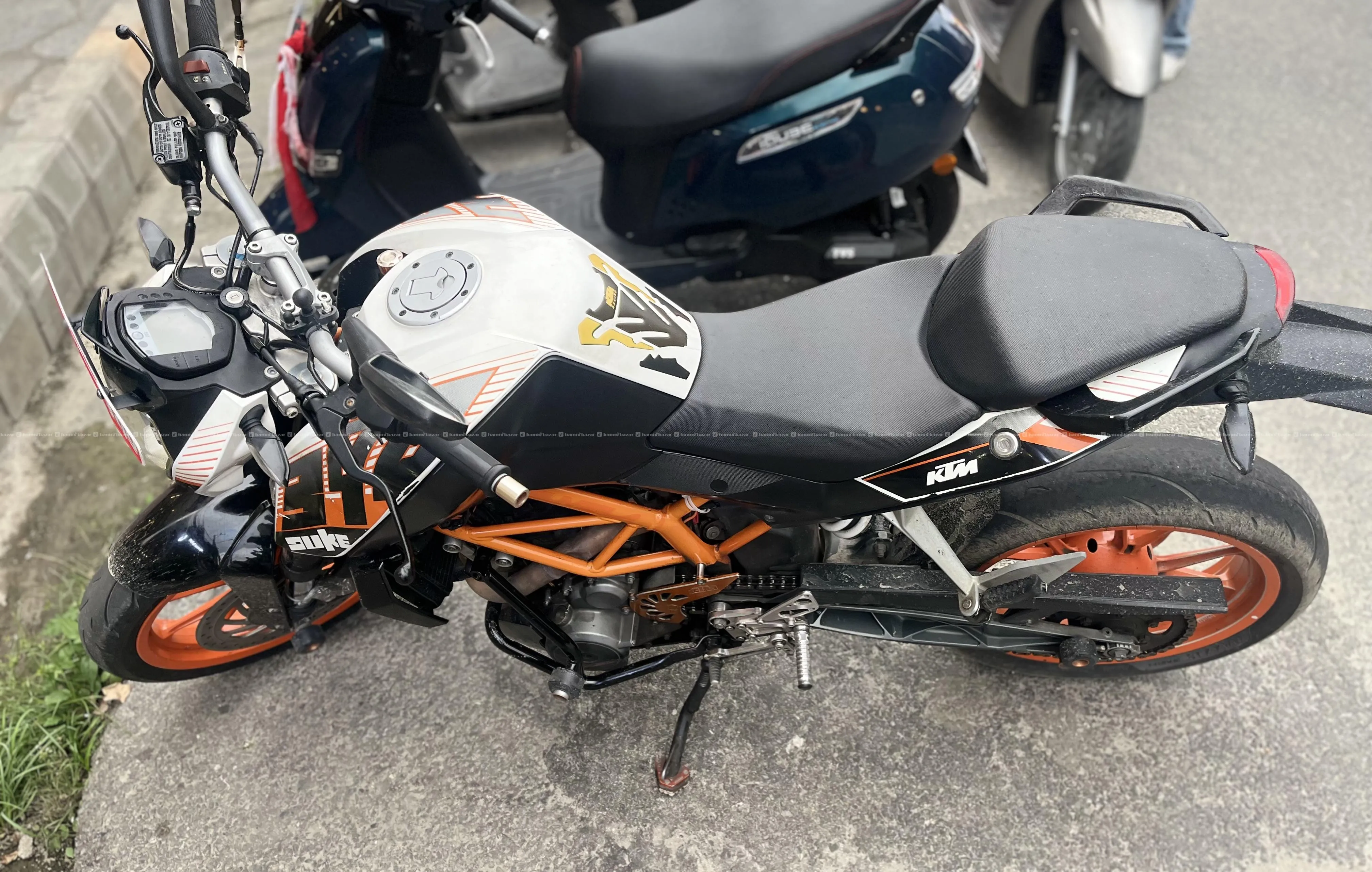 KYM 390 BS3 gen1 bike on sale 7