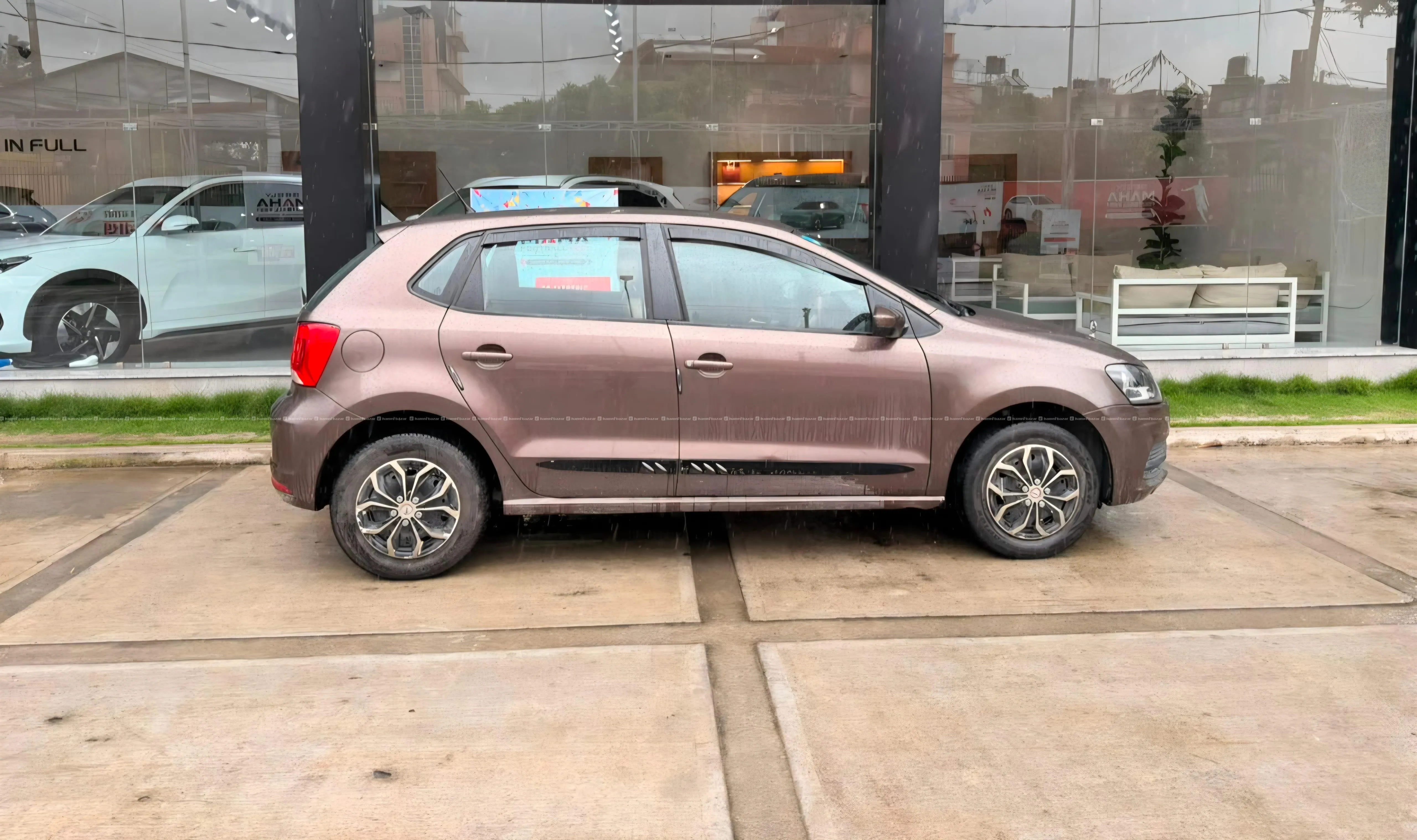 Volkswagen Polo 1.0 - 2019 Model 4