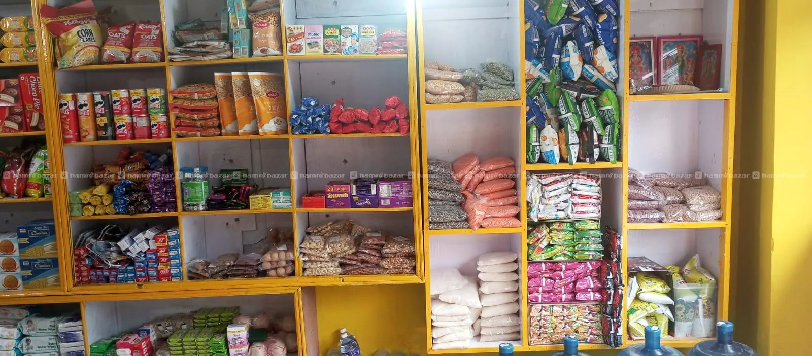 मार्ट जस्तो किराना पसल बिक्रीमा B&B होस्पिटल 3