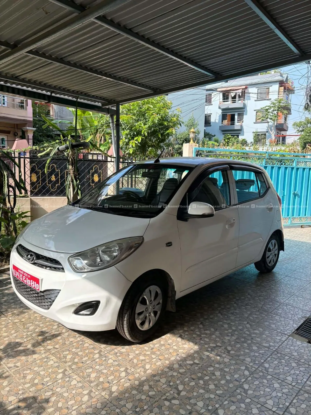 Hyundai i10 Sportz 5