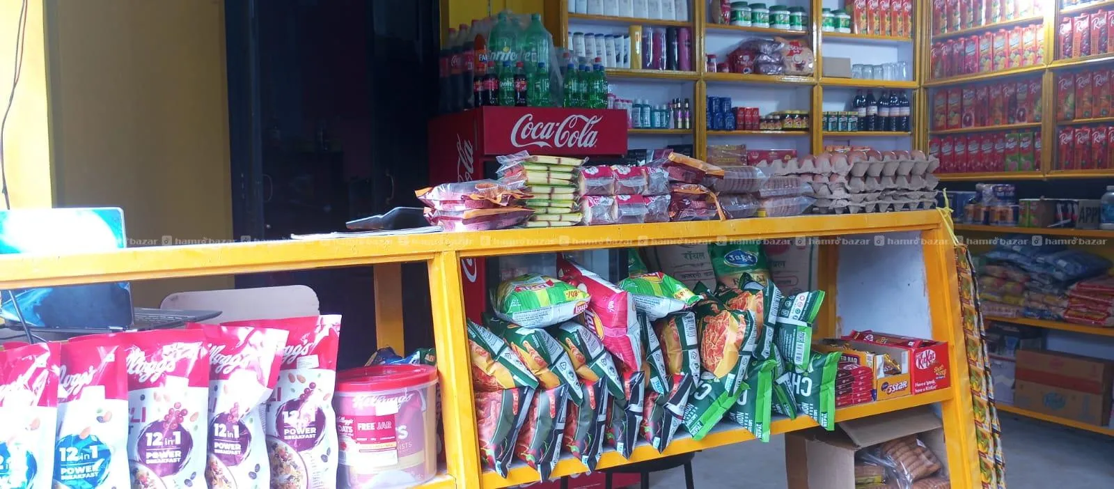 मार्ट जस्तो किराना पसल बिक्रीमा B&B होस्पिटल 4