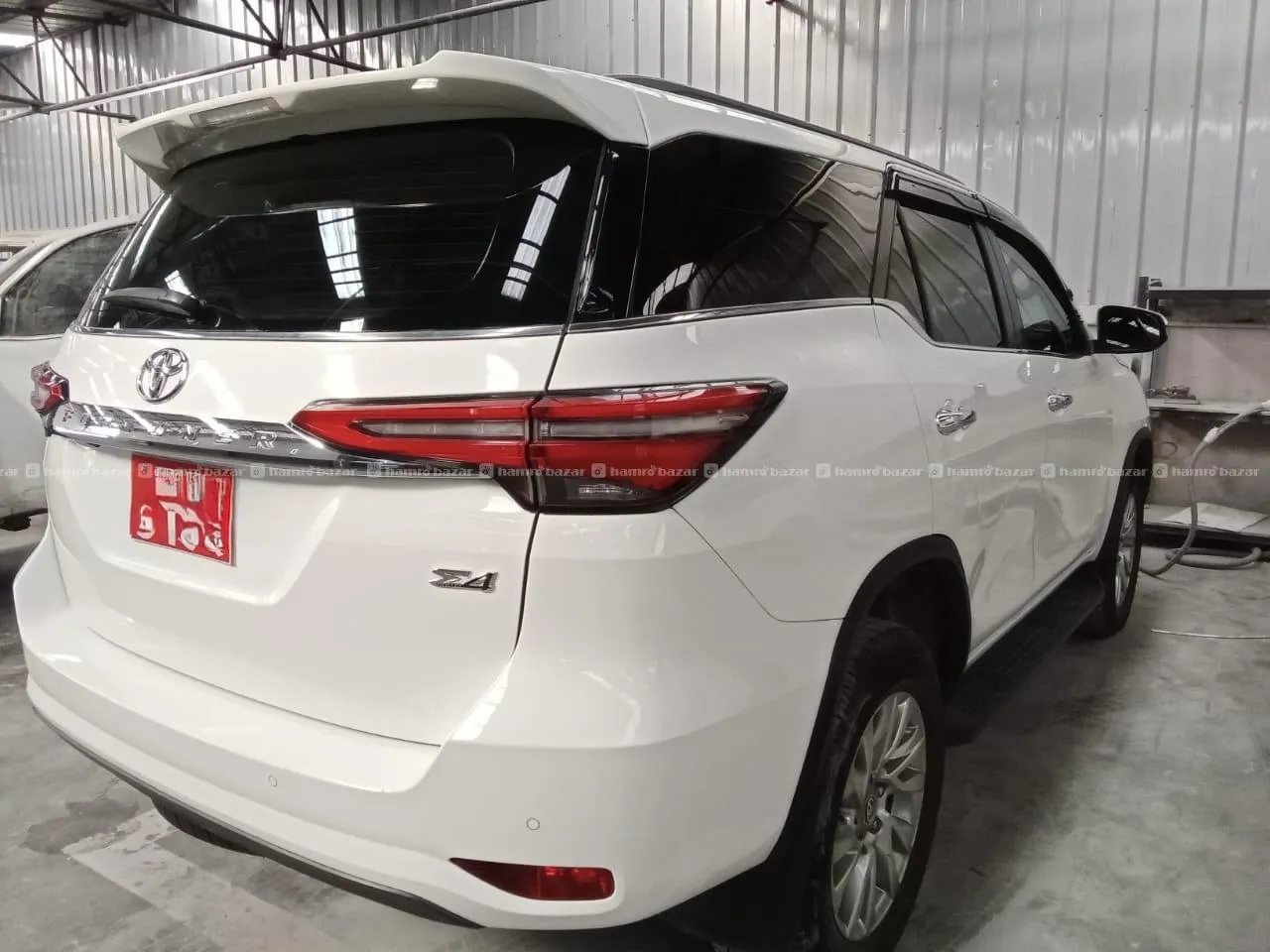 fortuner 2021 model (white) 4