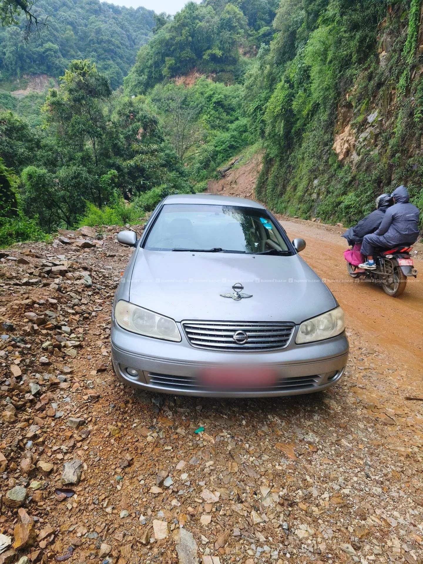 nissan super sunny salon 2008