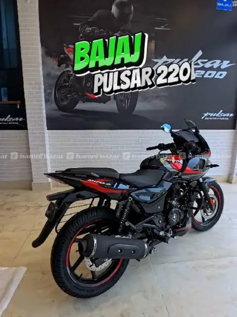 Bajaj 220 pulsar super fresh 167lot Fi