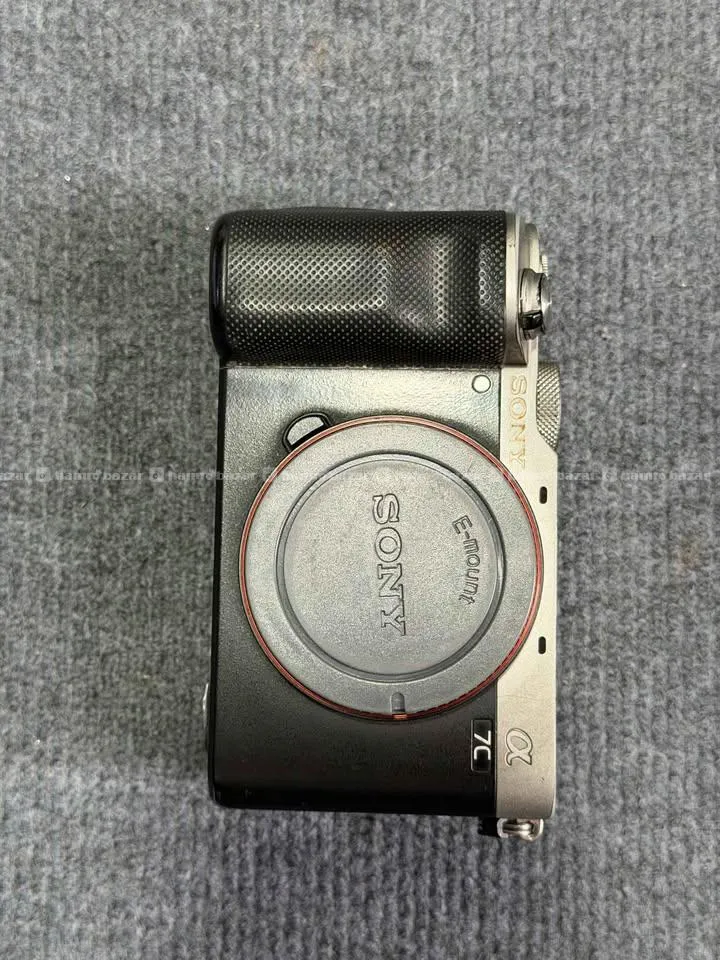 Sony A7C