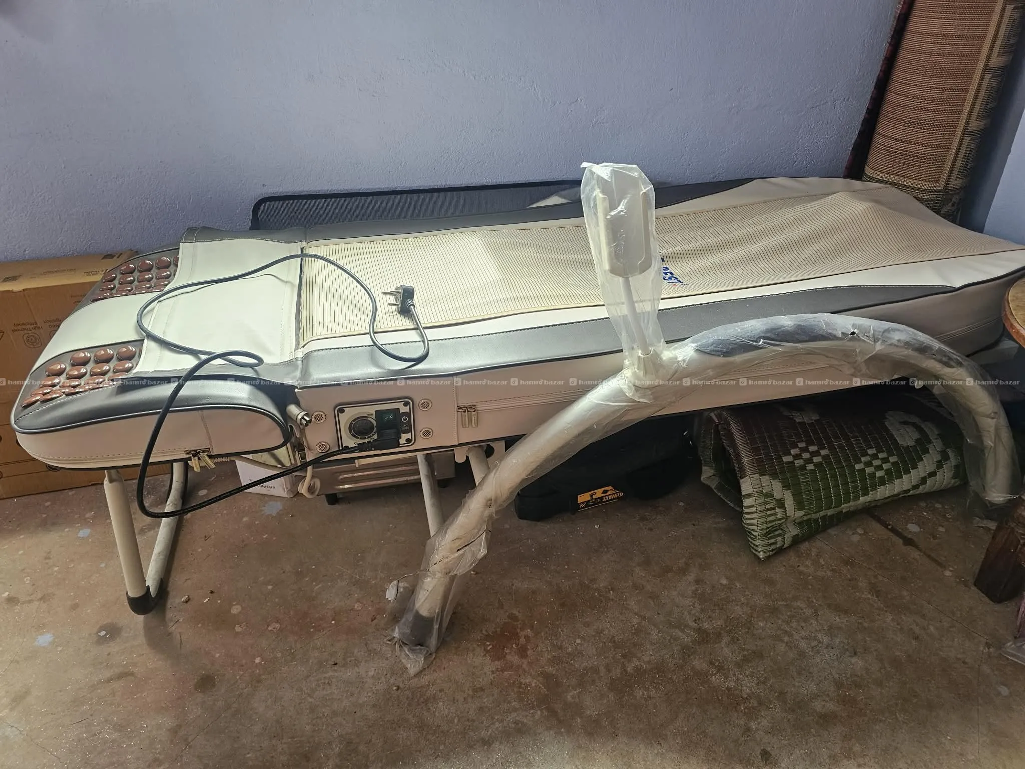 Nuga Best N4 -Therapy-Massagae bed.