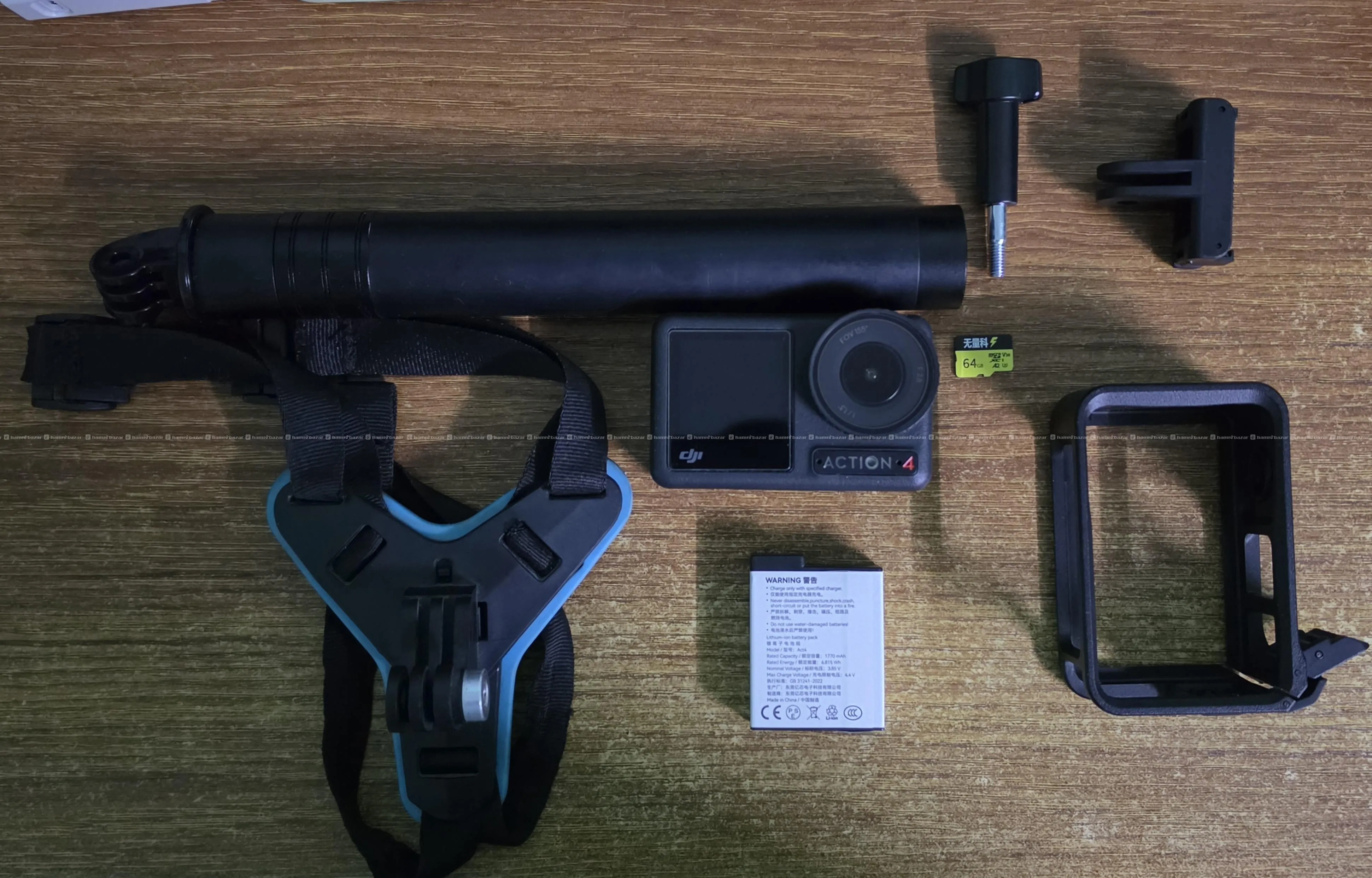 DJI osmo action 4 With memory card and accessories
