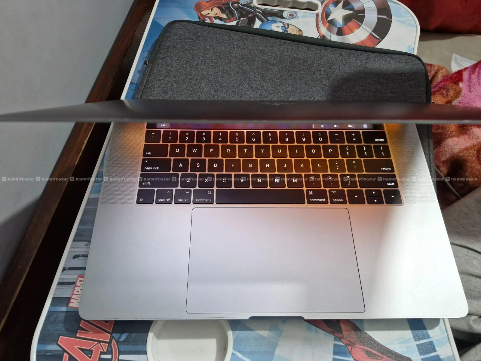 MacBook pro 16" i7 16/1tb like new 7