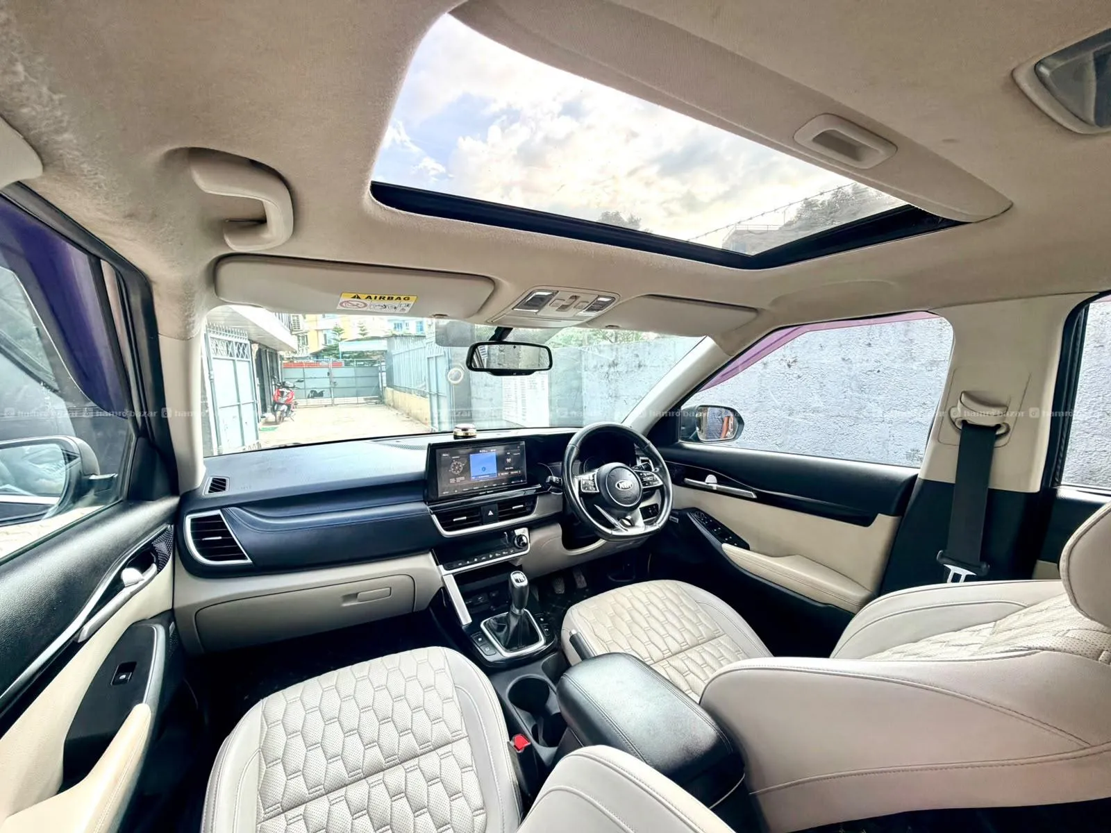singlehand 2020 seltos sunroof HTX 60% finance 4
