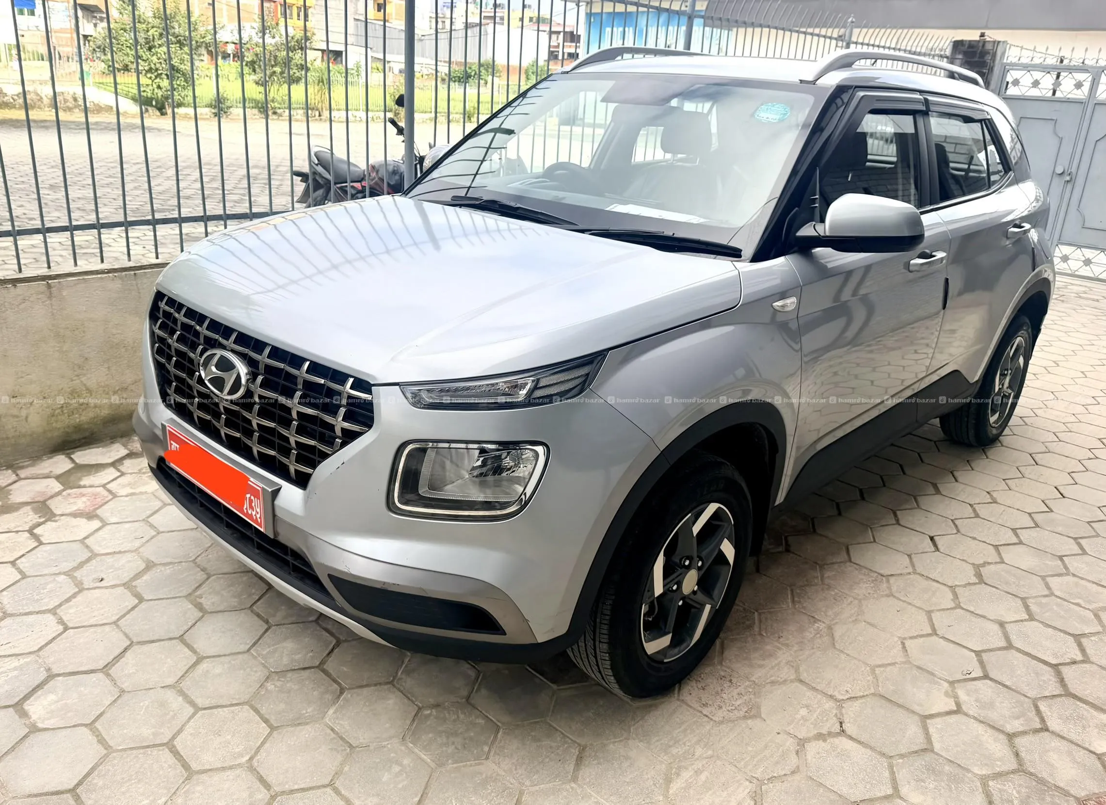 newlike 2021 hyundai venue 1.2 60% finance 26k km