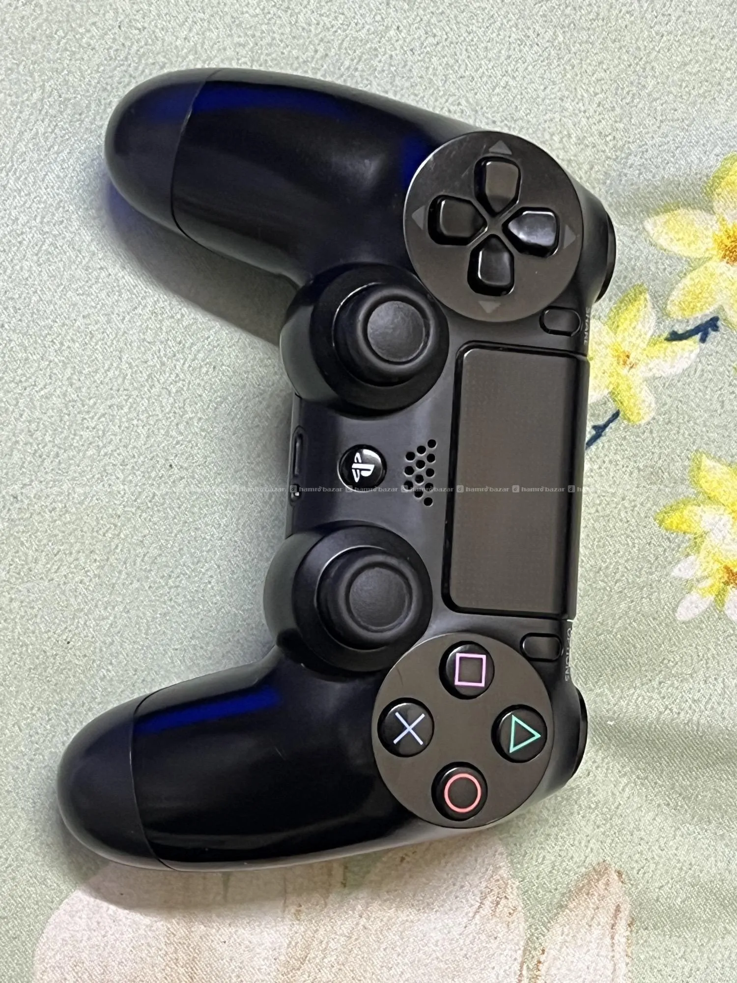 ps4 (fat model) 1tb hacked fresh condition 4