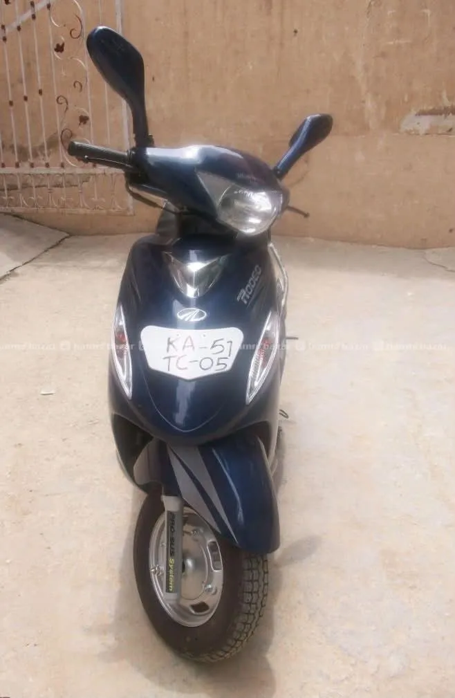 Mahindra scooty