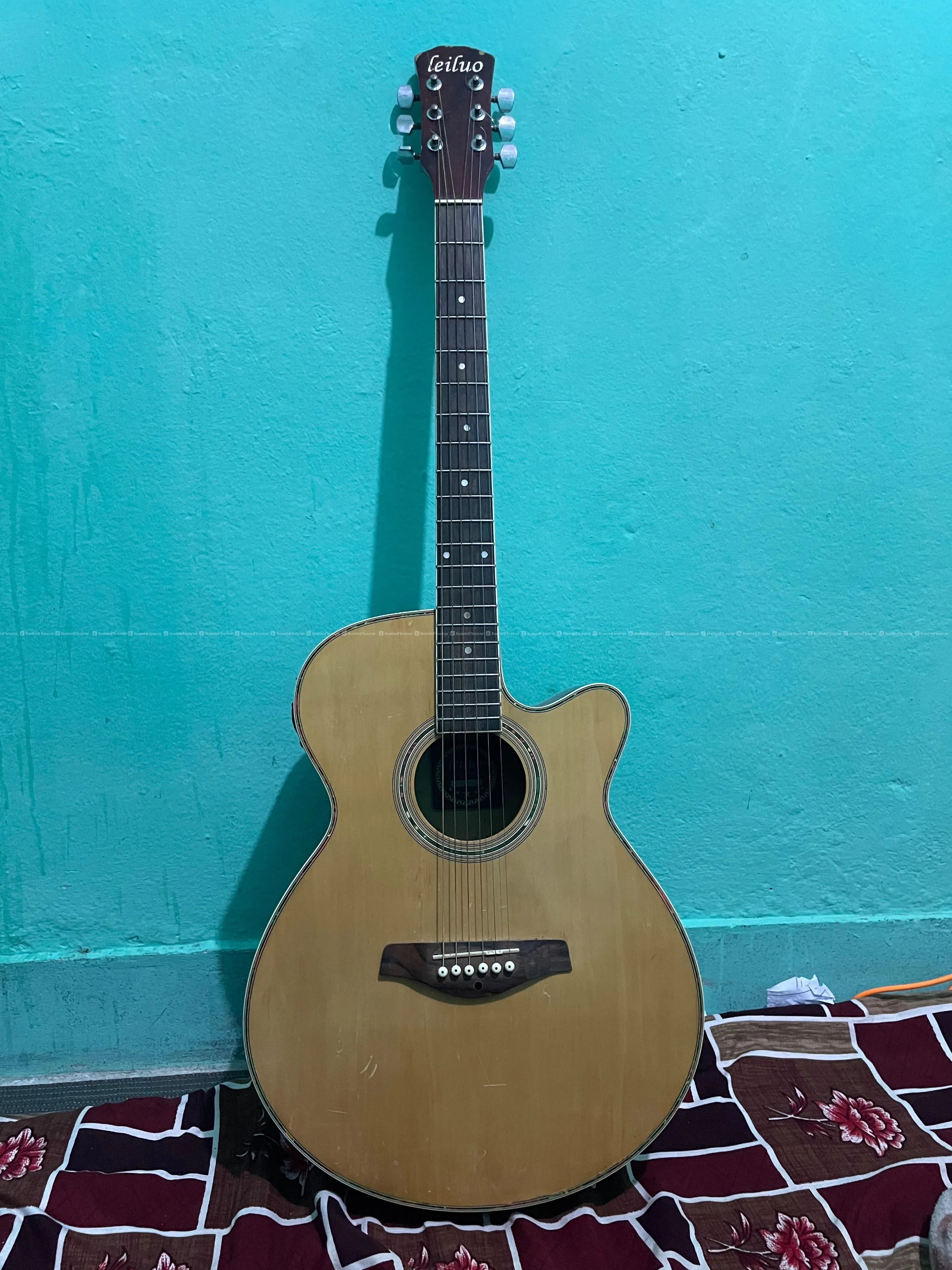 Leiluo Acoustic guitar sale