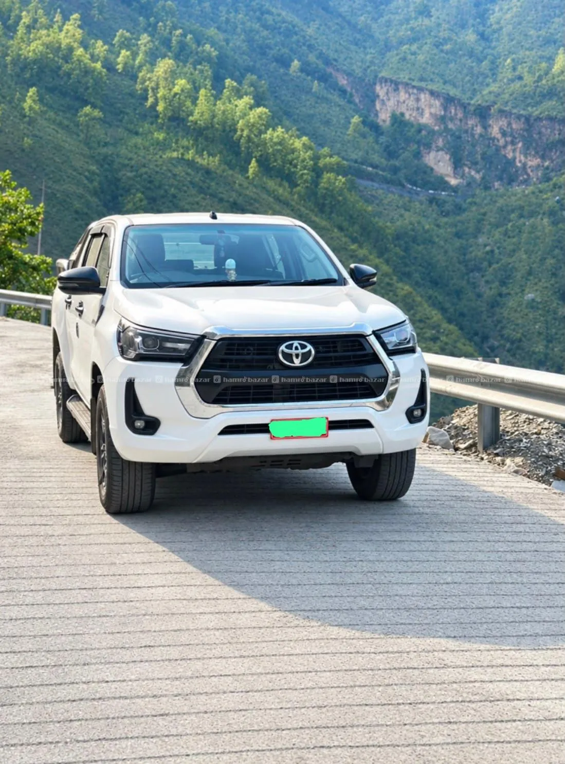 Toyota Hilux revo 2.8 2021 model