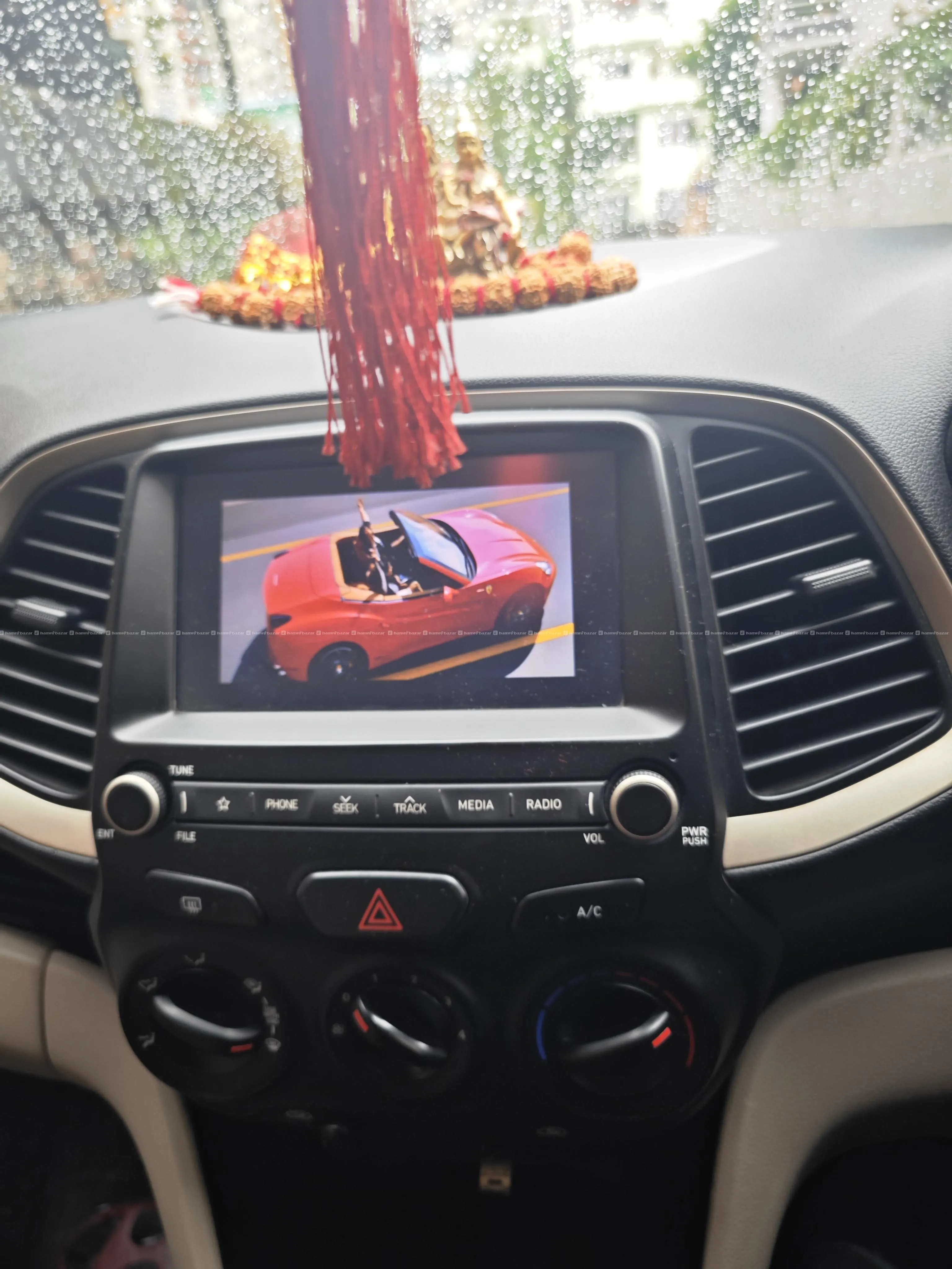 Santro Sportz 7