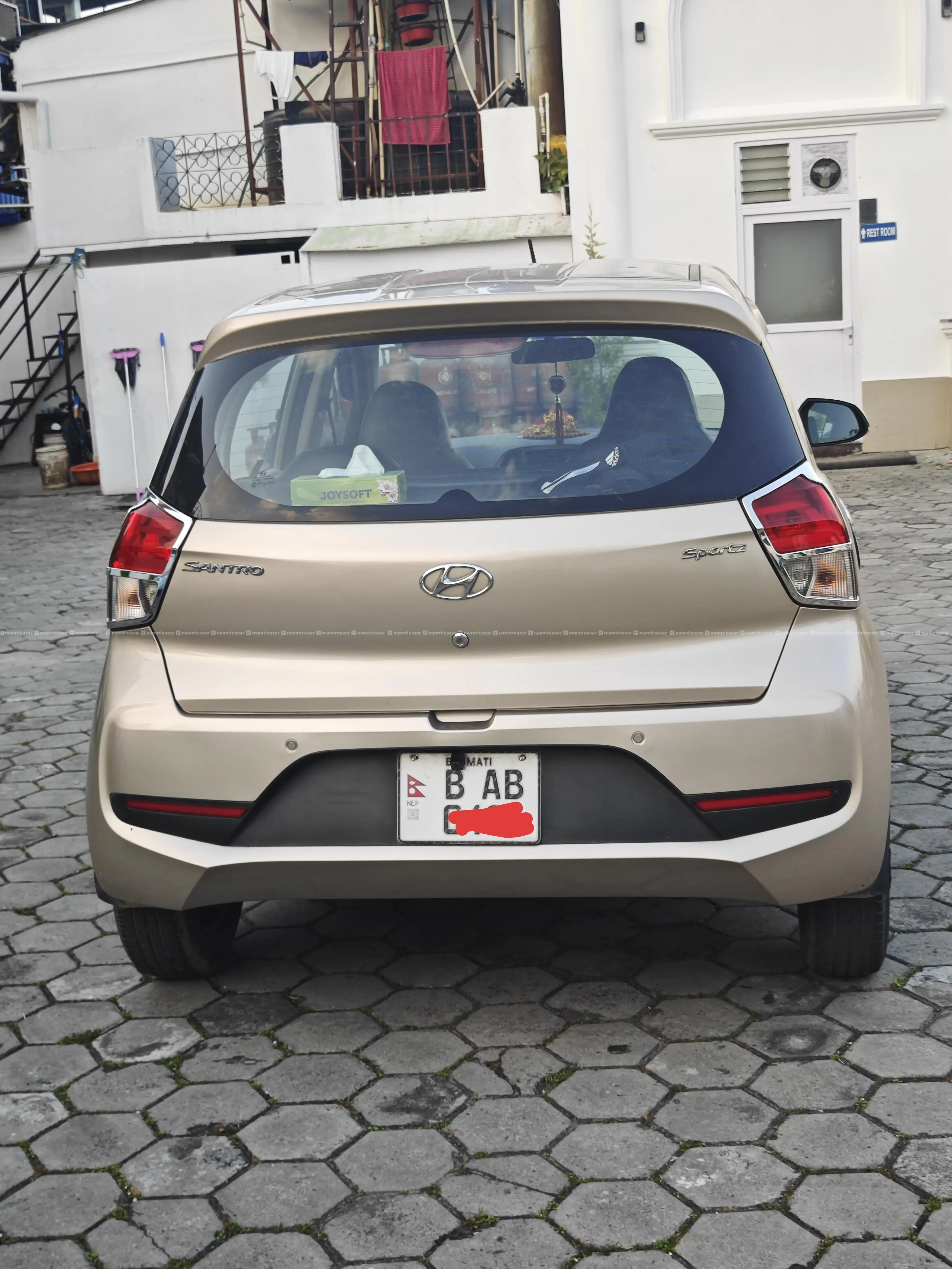 Santro Sportz 6