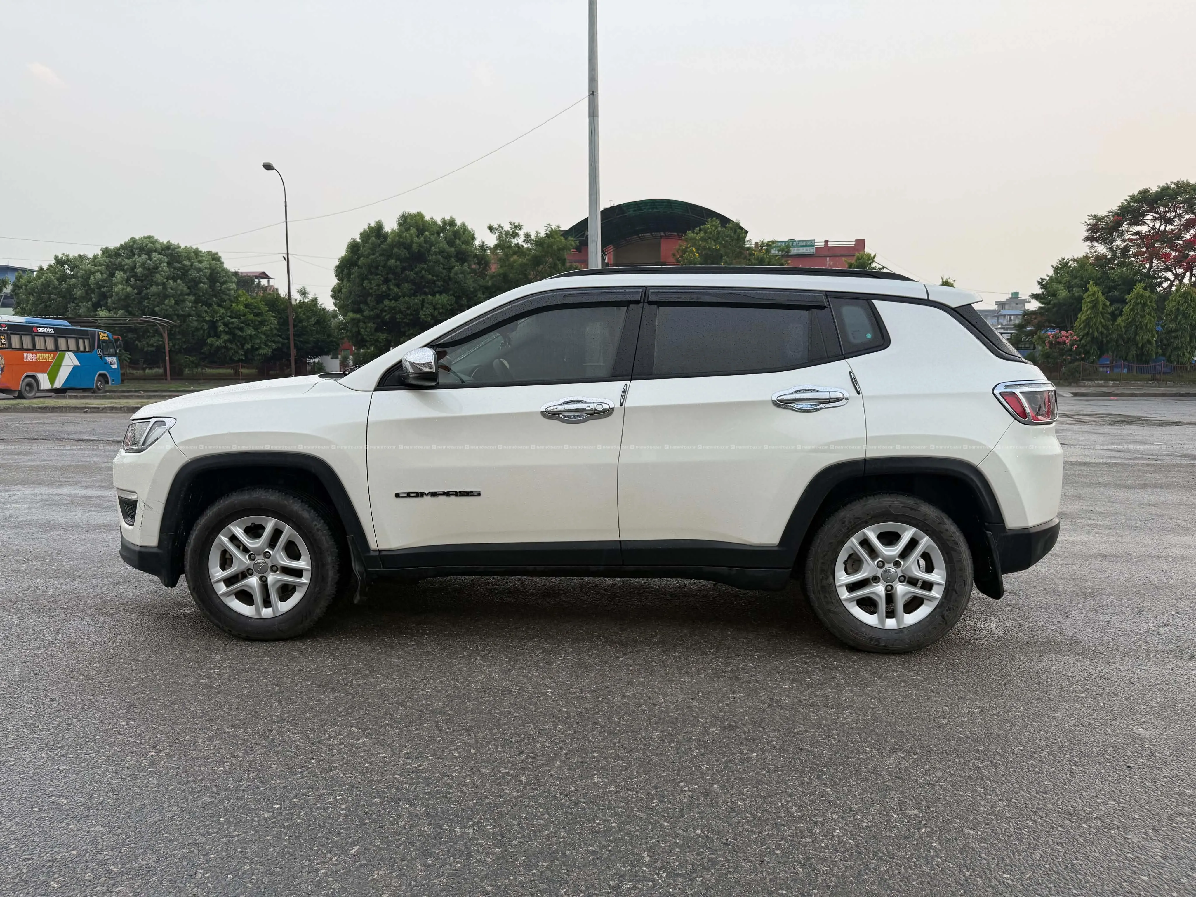 Jeep Compass Sport+ 8