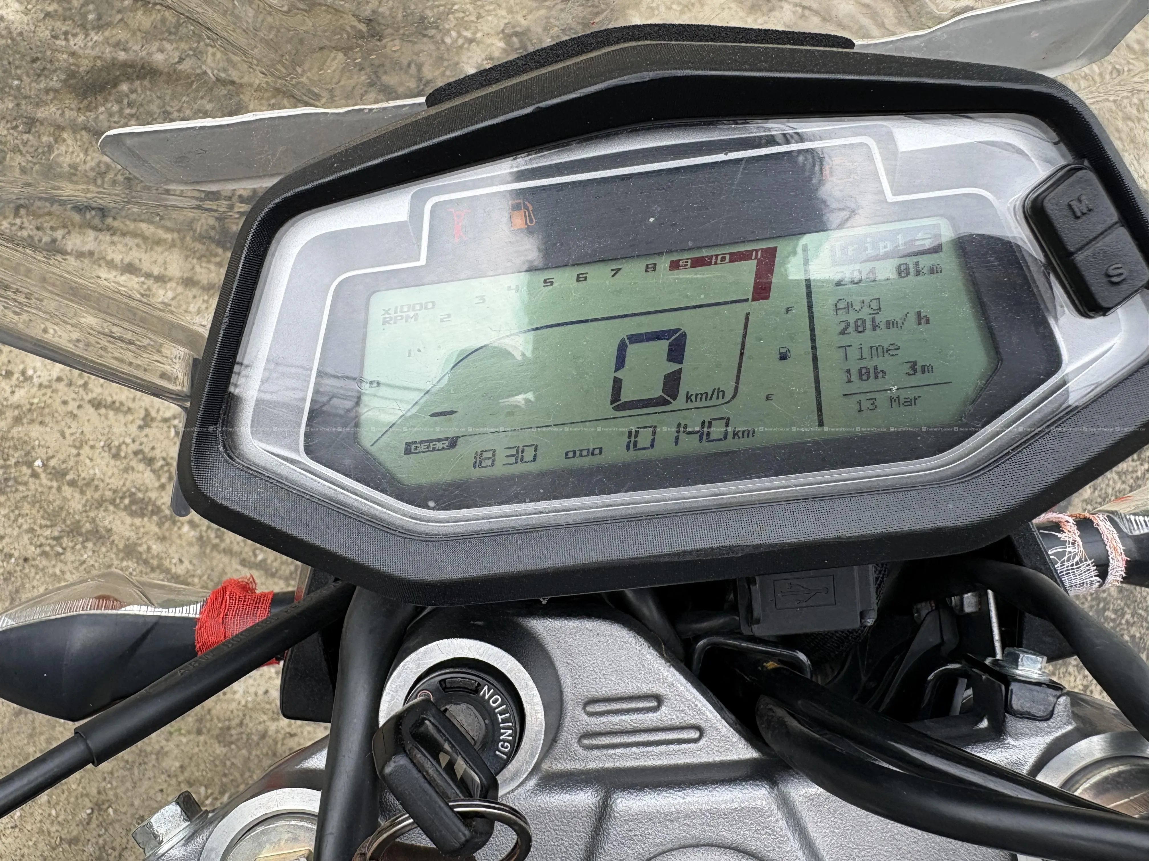 xpulse 2004v with geniune shwroom servicing histor