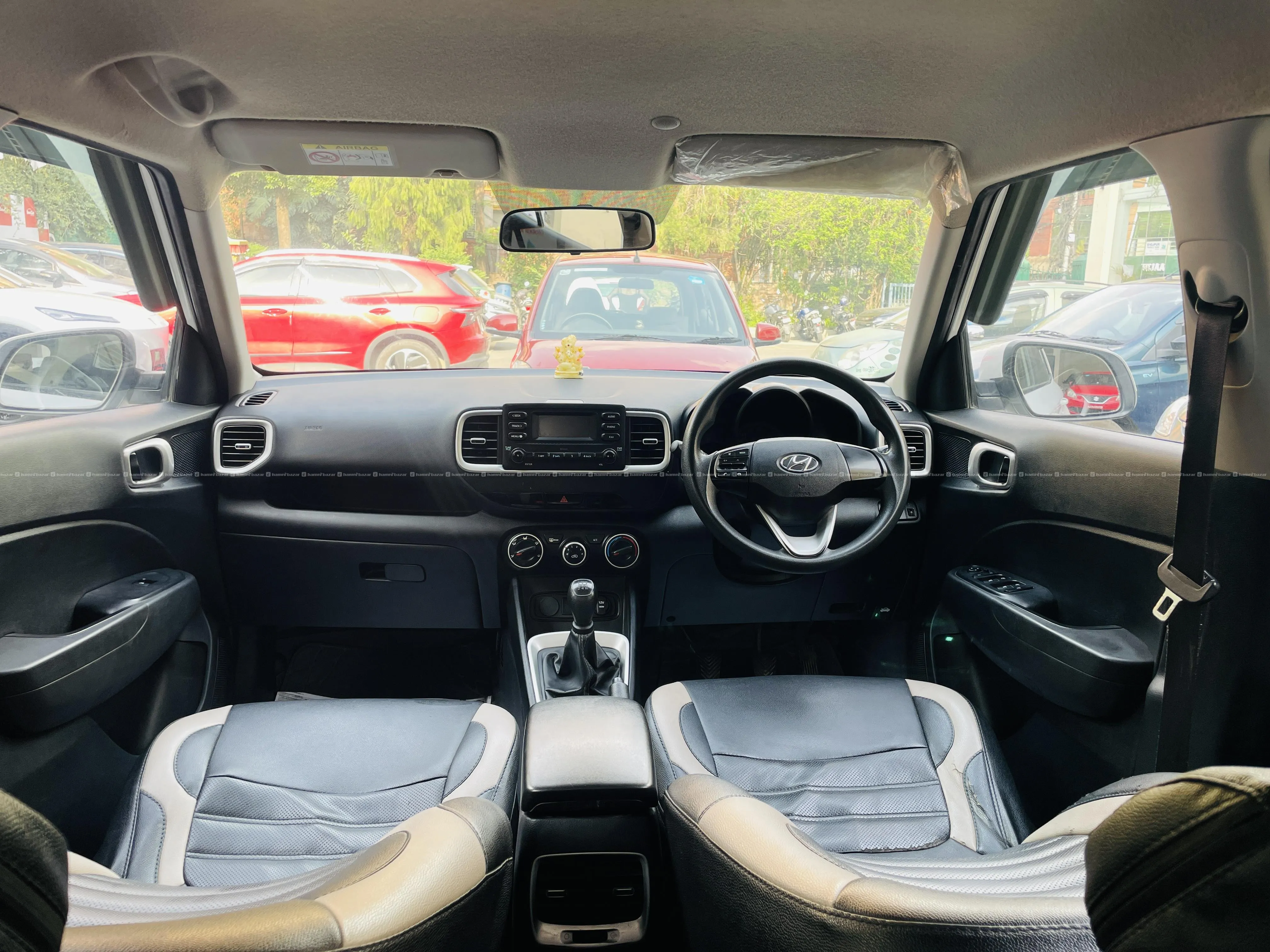 Hyundai Venue 1.2 S 2021 Model 5