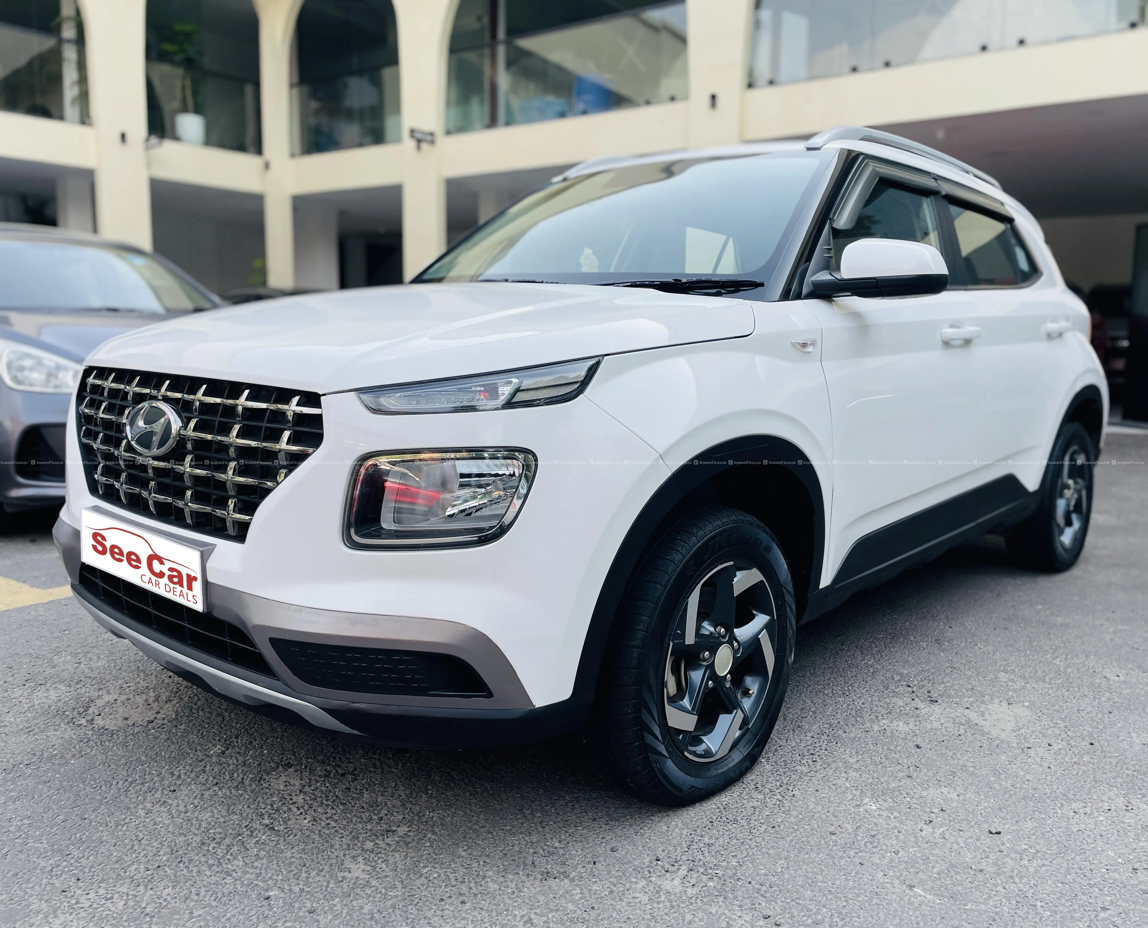 Hyundai Venue 1.2 S 2021 Model 4
