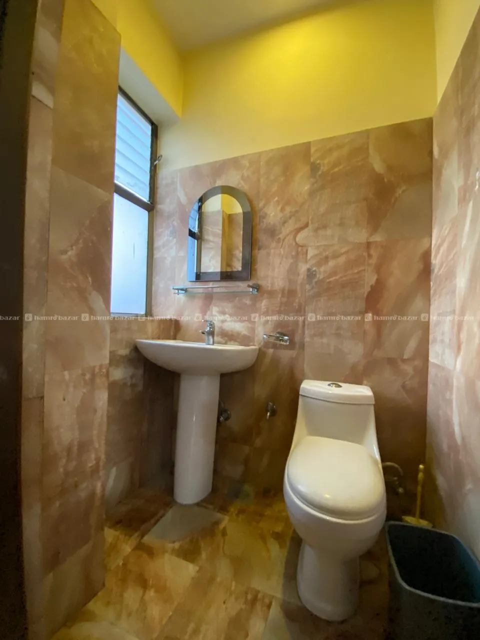 🏡 1BHK FURNISHED APARTMENT ON RENT – KUPONDOLE 3
