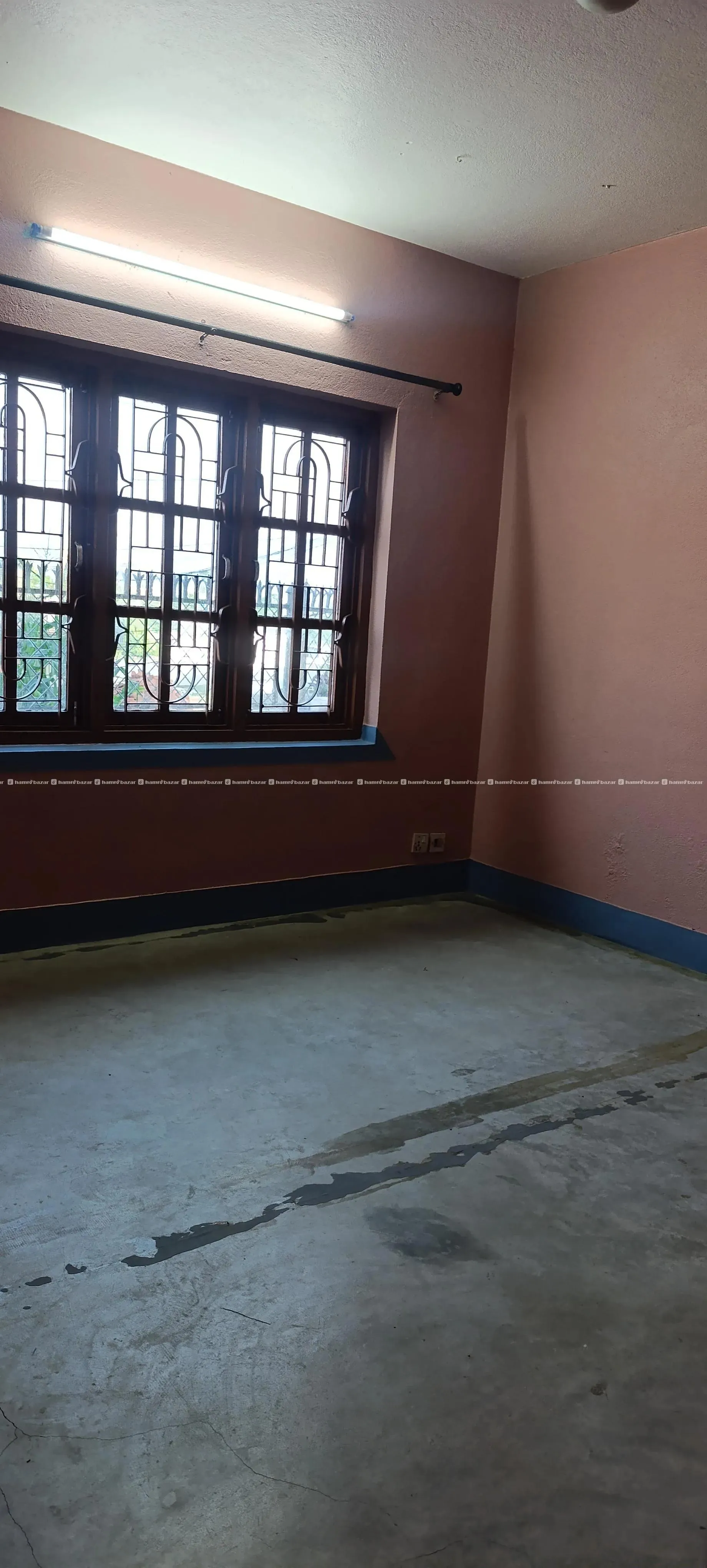 Flat Available!! 2