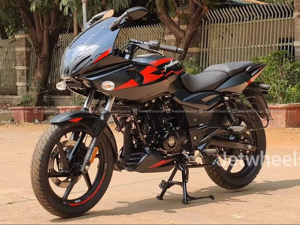 Bajaj 220 pulsar 129lot fresh