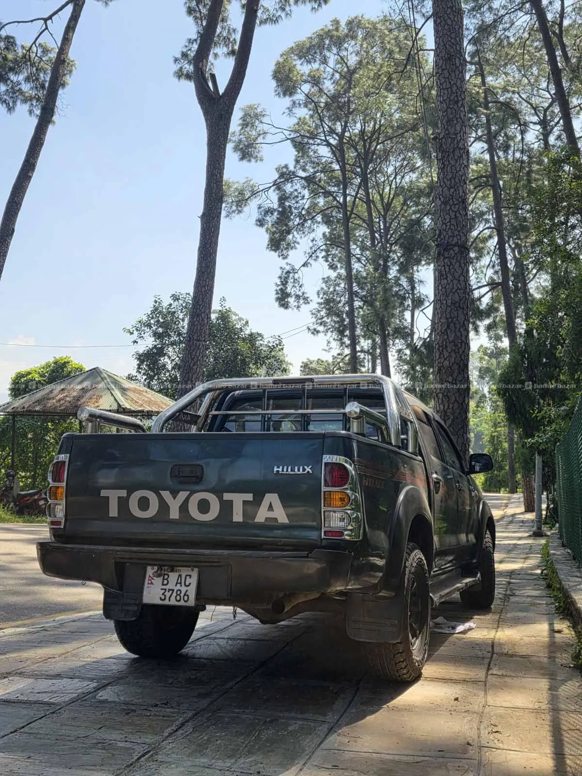 Hilux 4