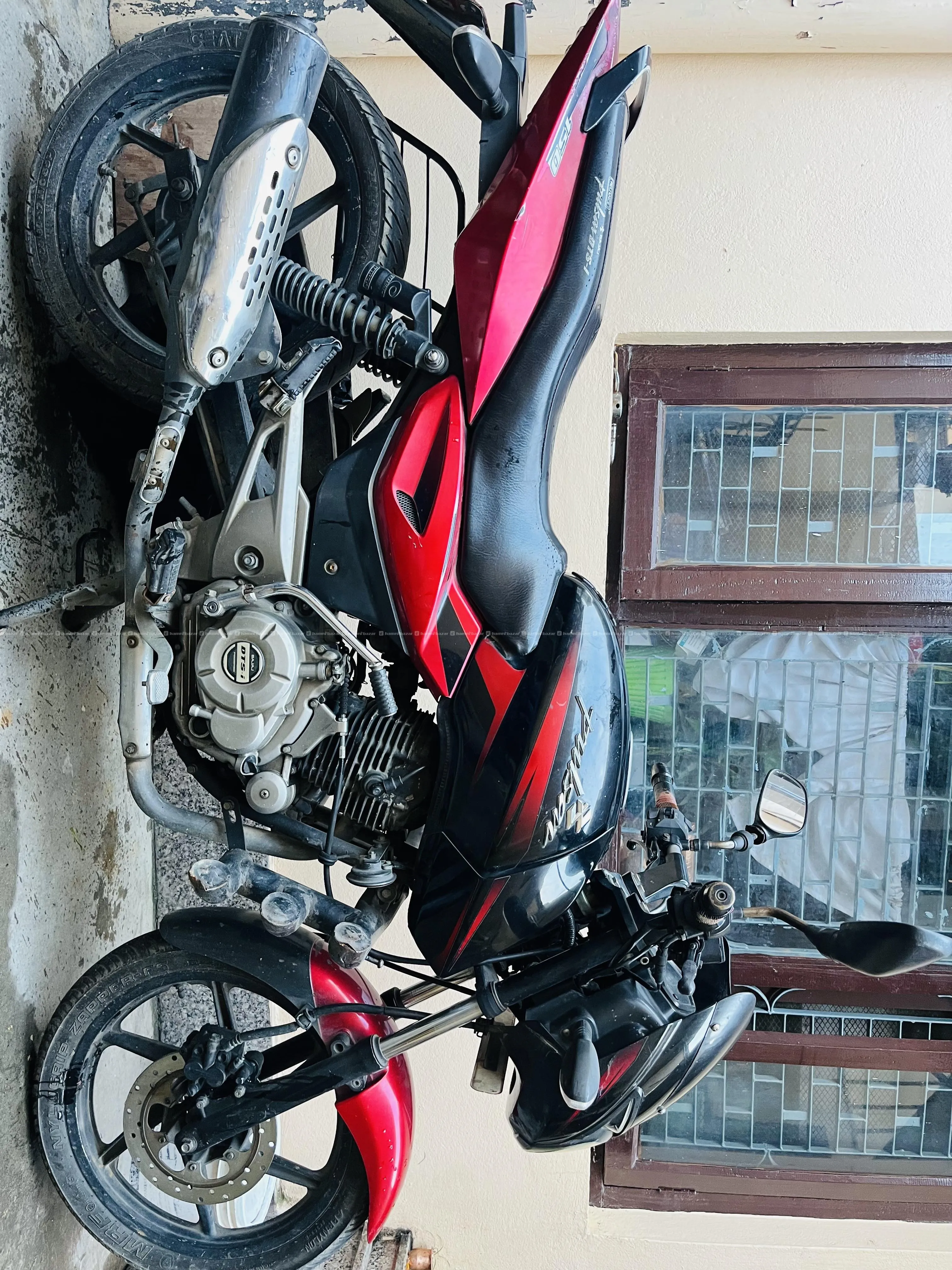 Pulsar 150 on bumper sale. In just 95k(negotiable) 4
