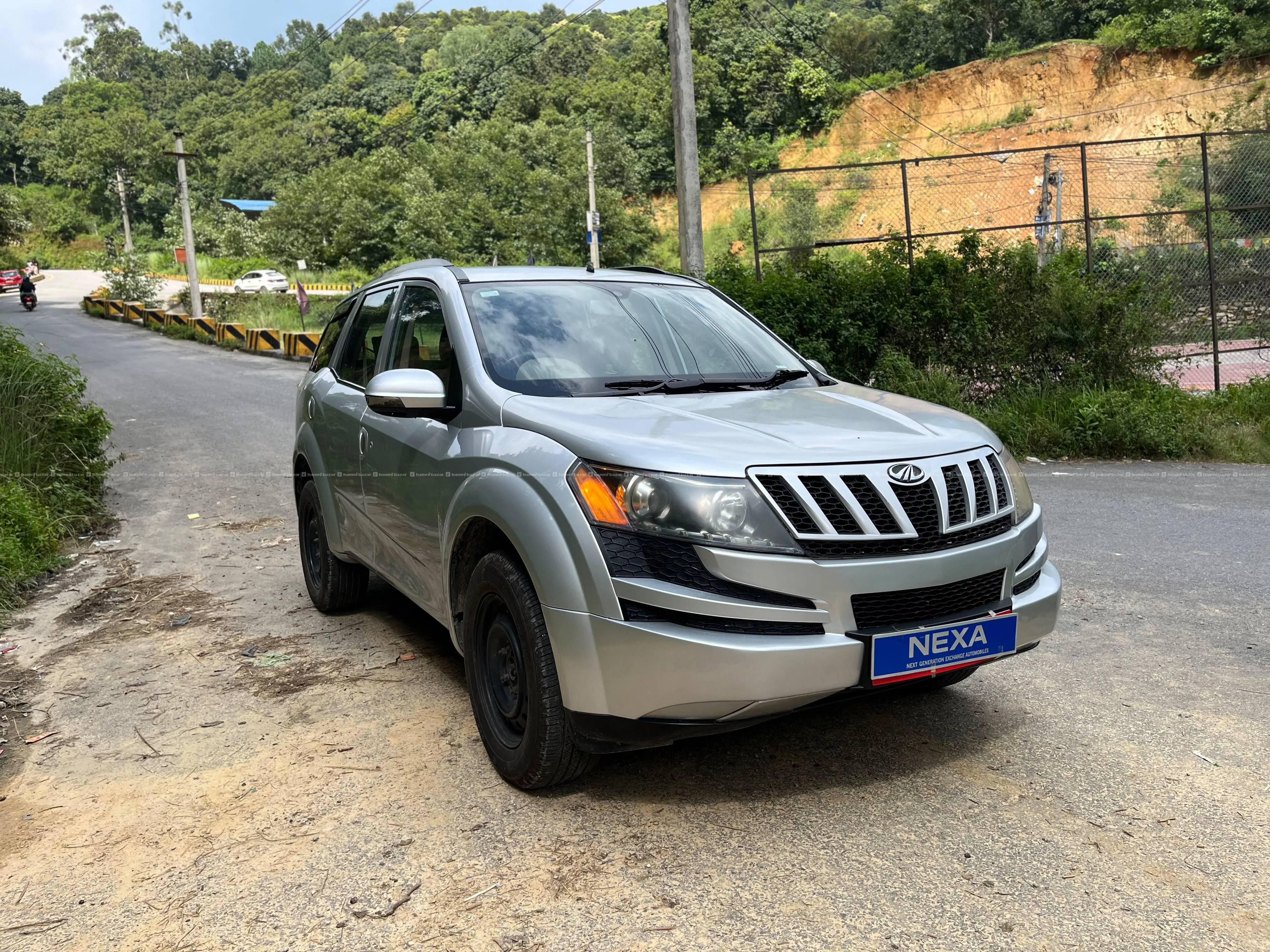 Mahindra XUV 500 W4 2wd