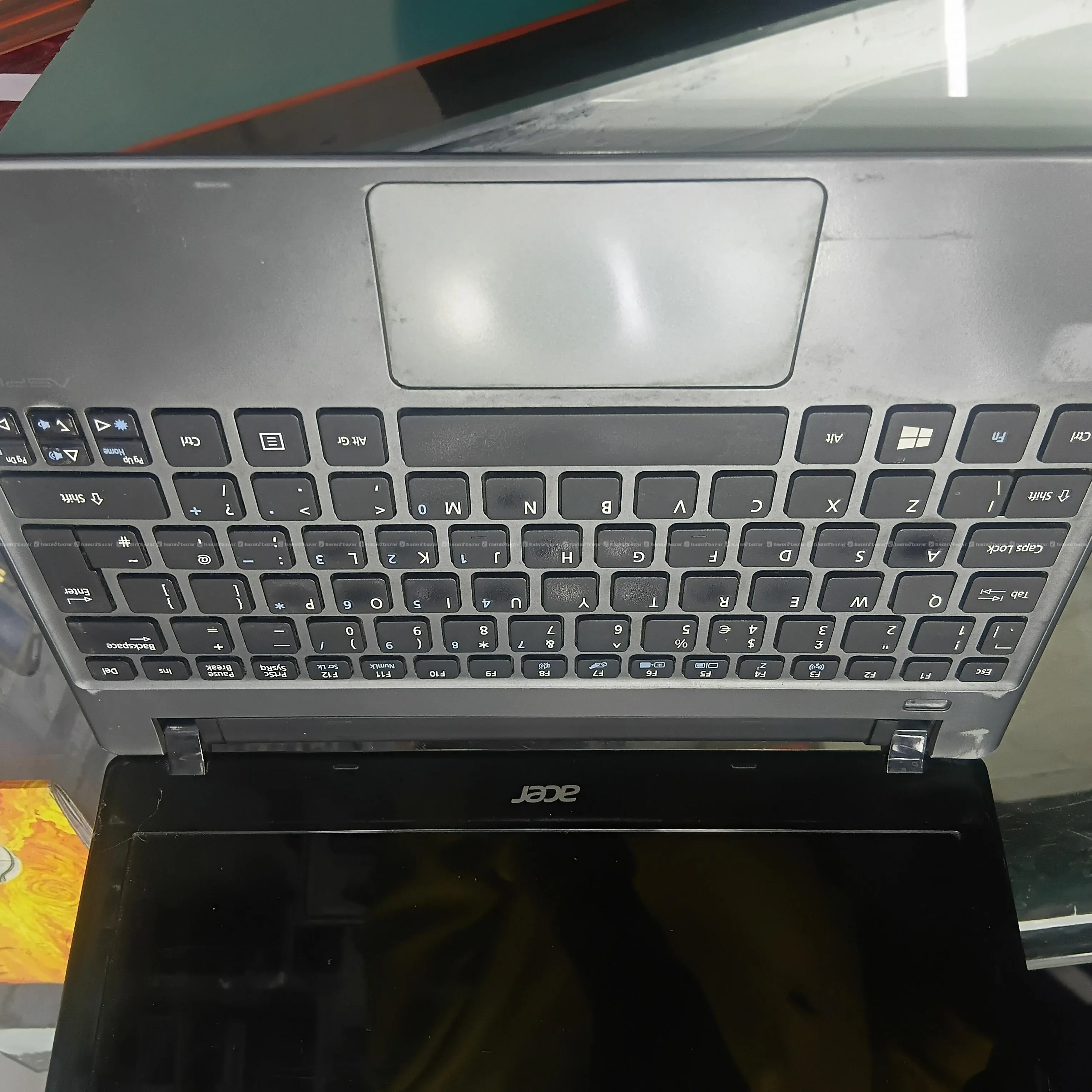 Acer v5-171 4