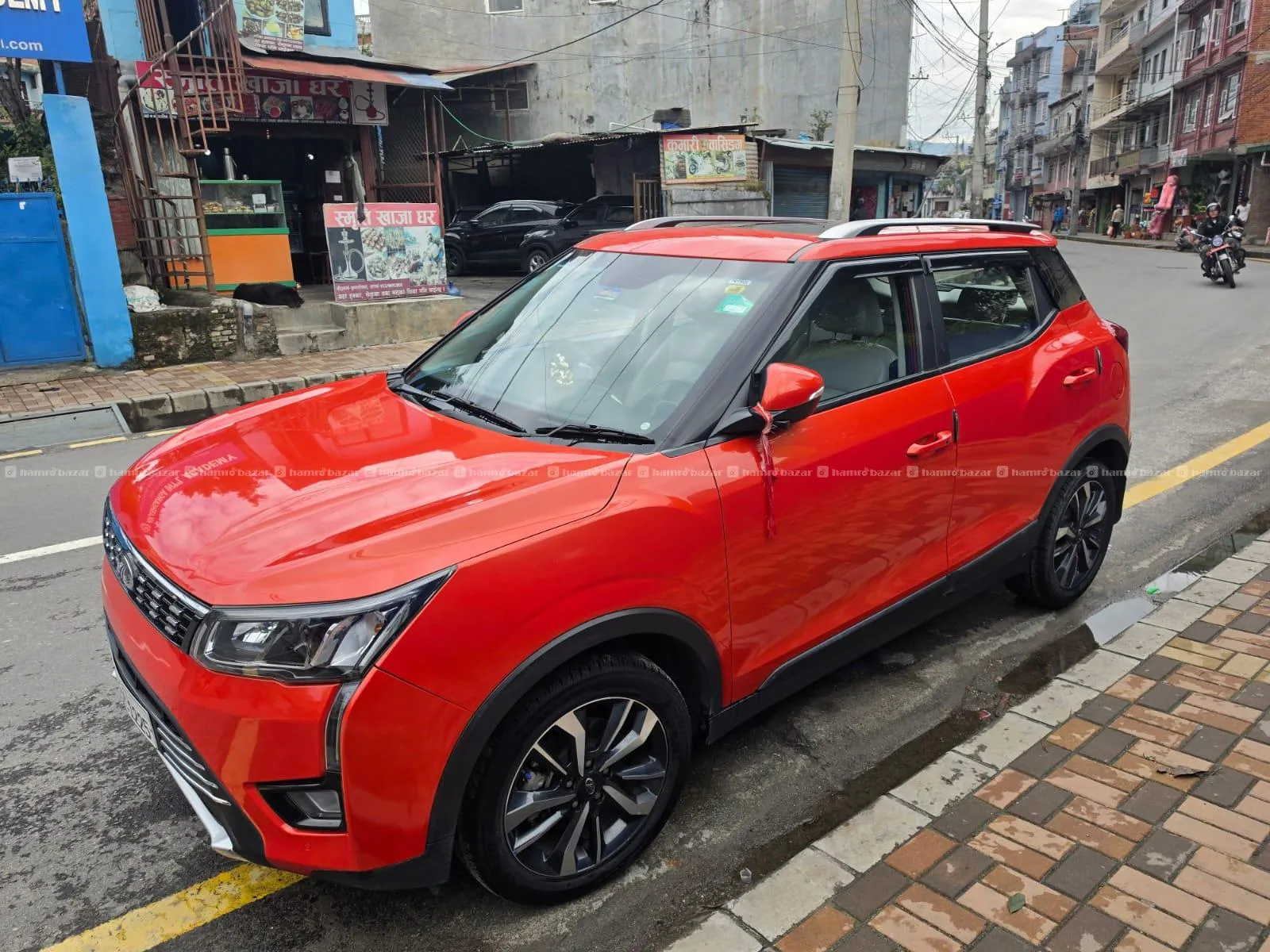 Mahindra XUV 300 W8 Optional 3