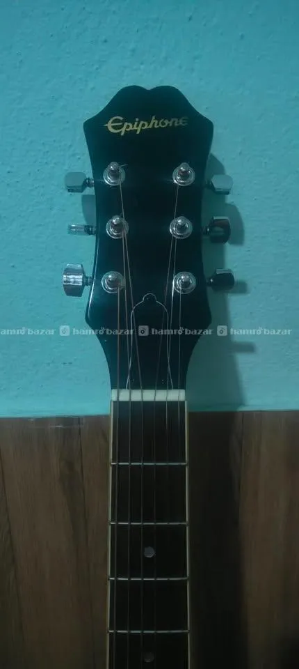 Epiphone Semi acoustic Guitar 4