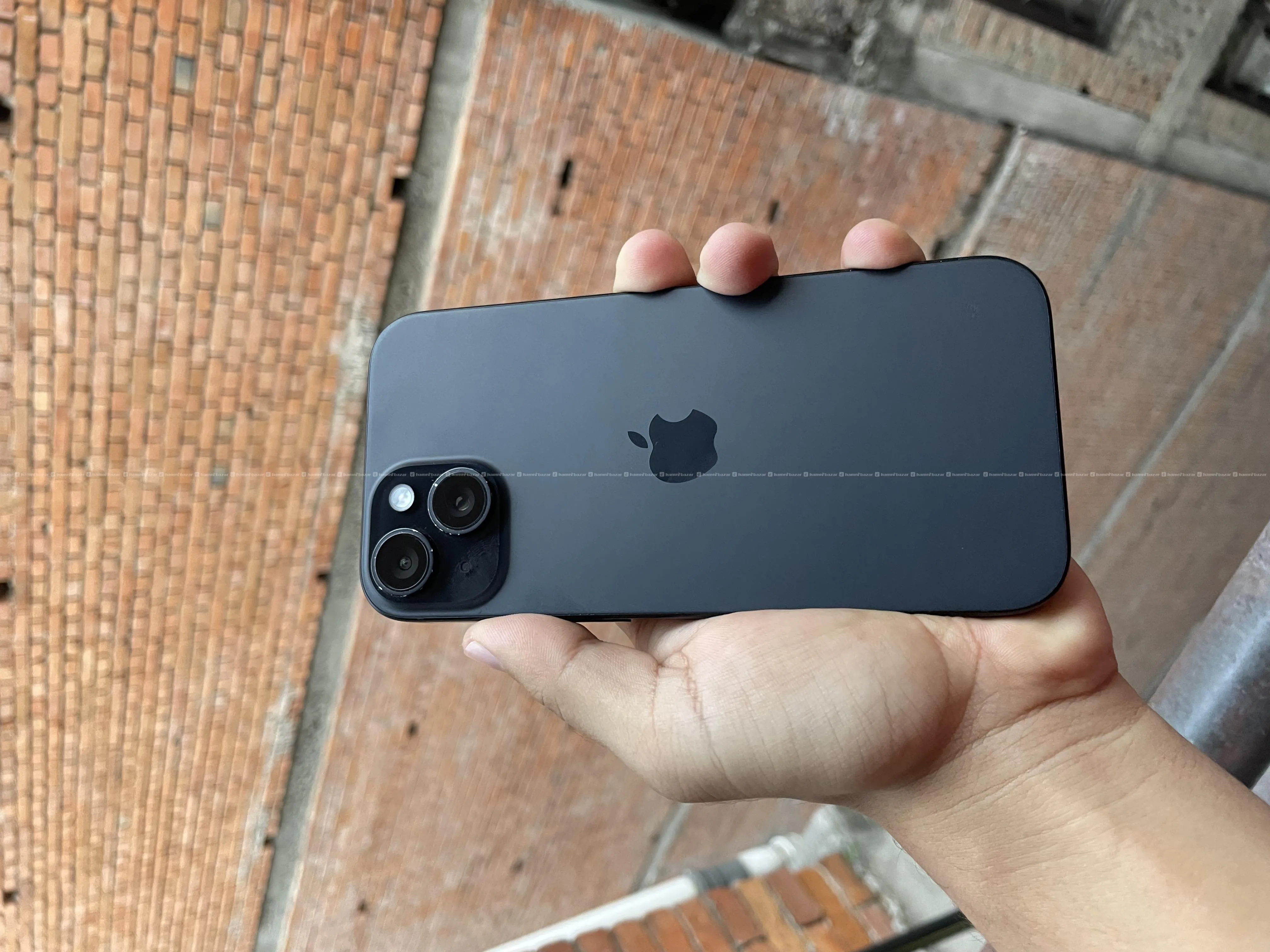 iPhone 15