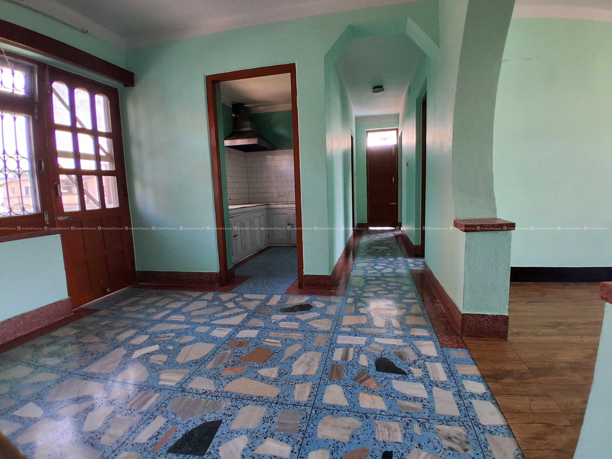 5Bedroom House Parking Space Available For Rent 2