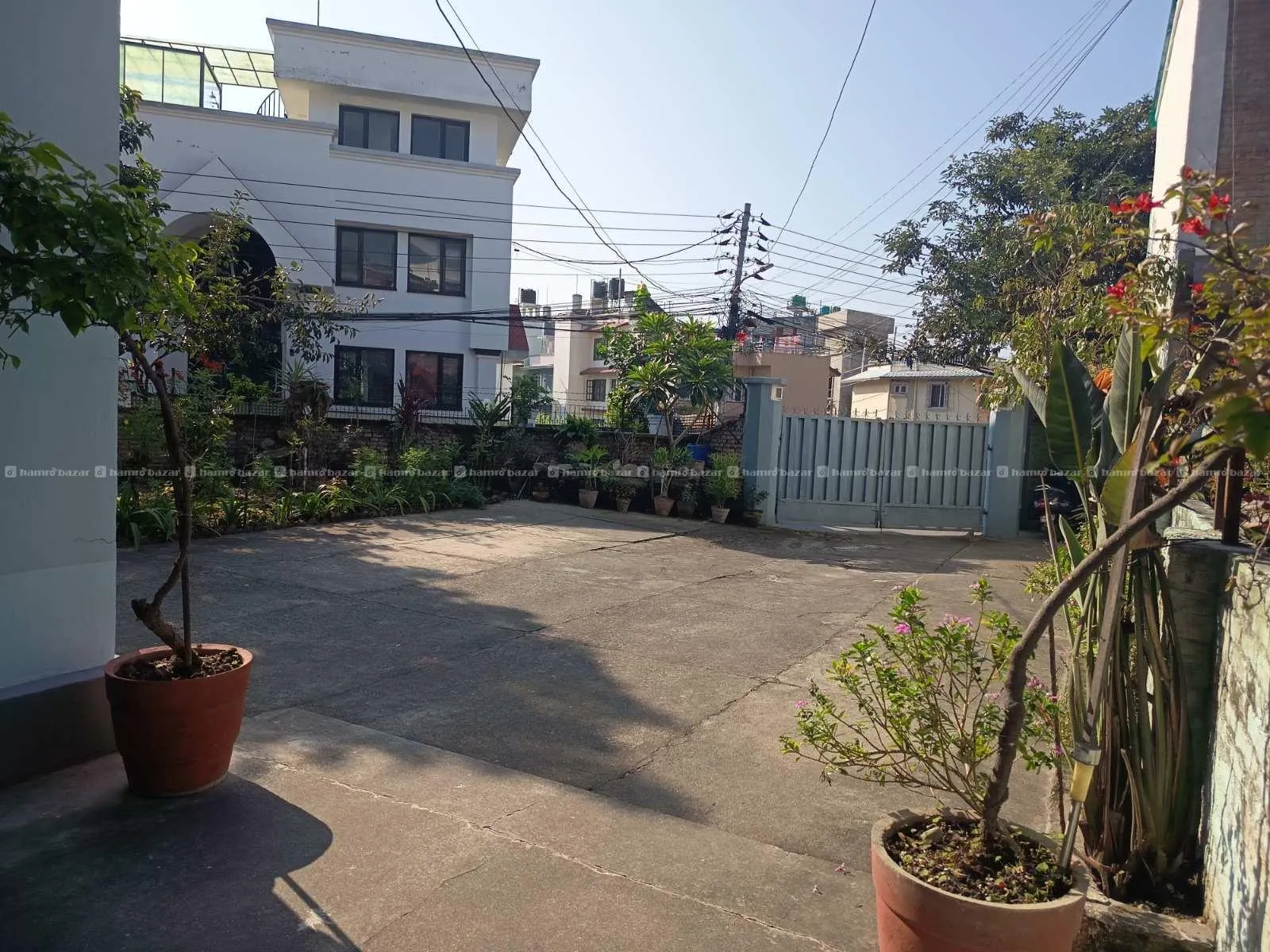 5Bedroom House Parking Space Available For Rent 6