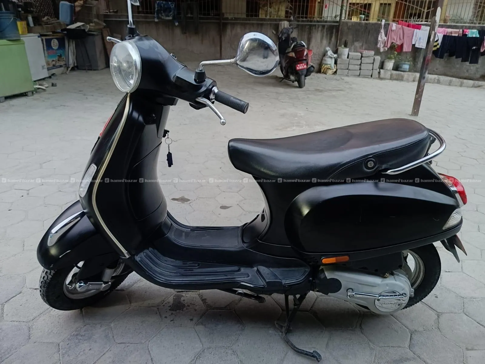For Sale: Vespa LX-125 4