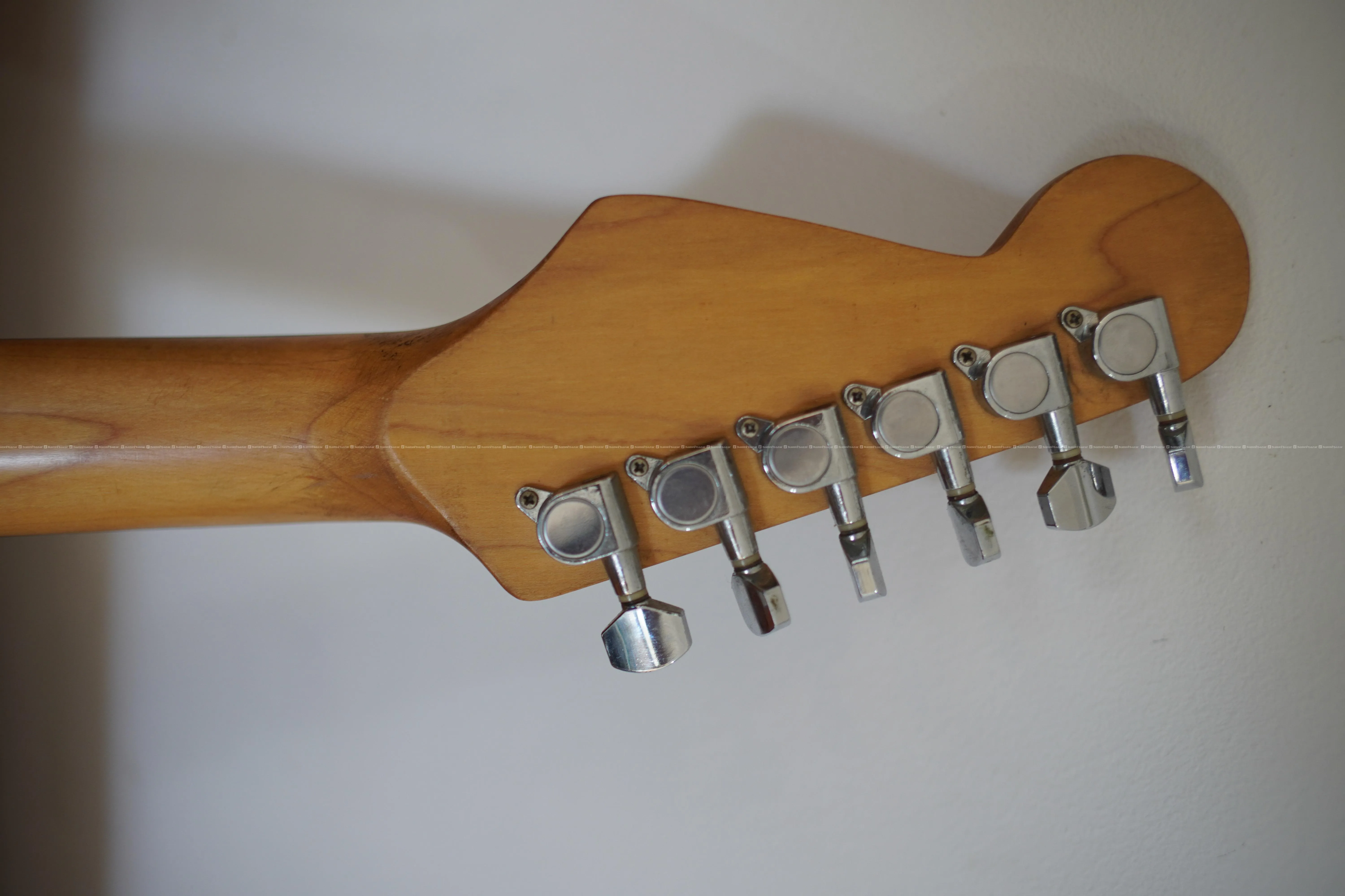 Vault ST1 Premium Electric Guitar – Stratocaster 2