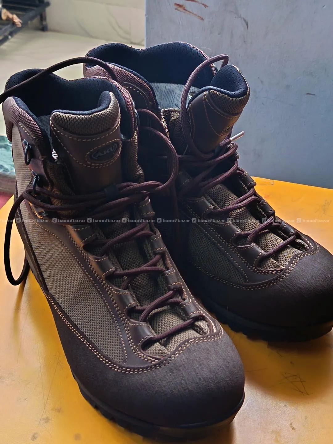 Brand new AKU (GTX Combat Boots), Brown-Size (7)
