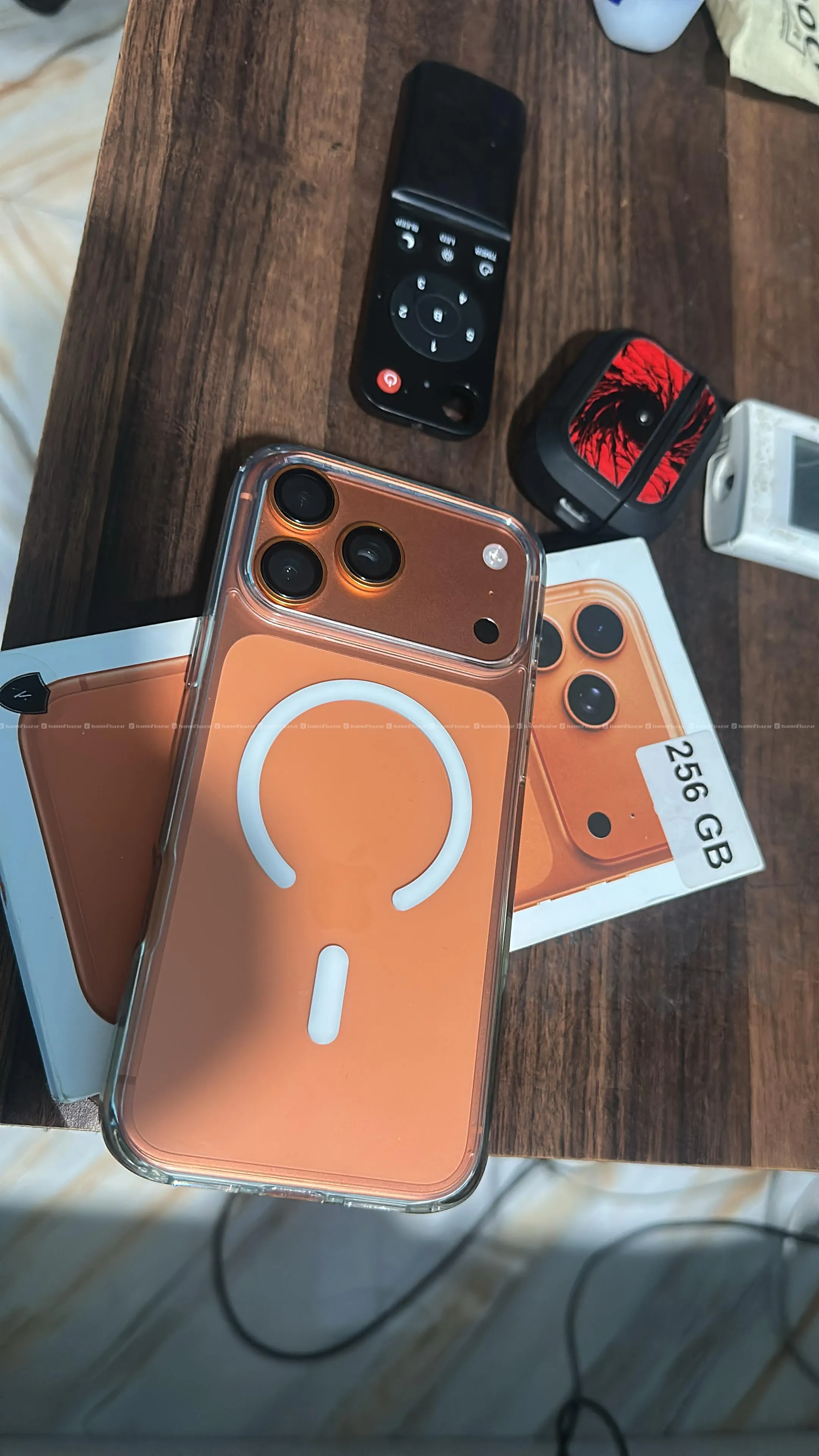 iphone 17 pro Max Cosmic orange
