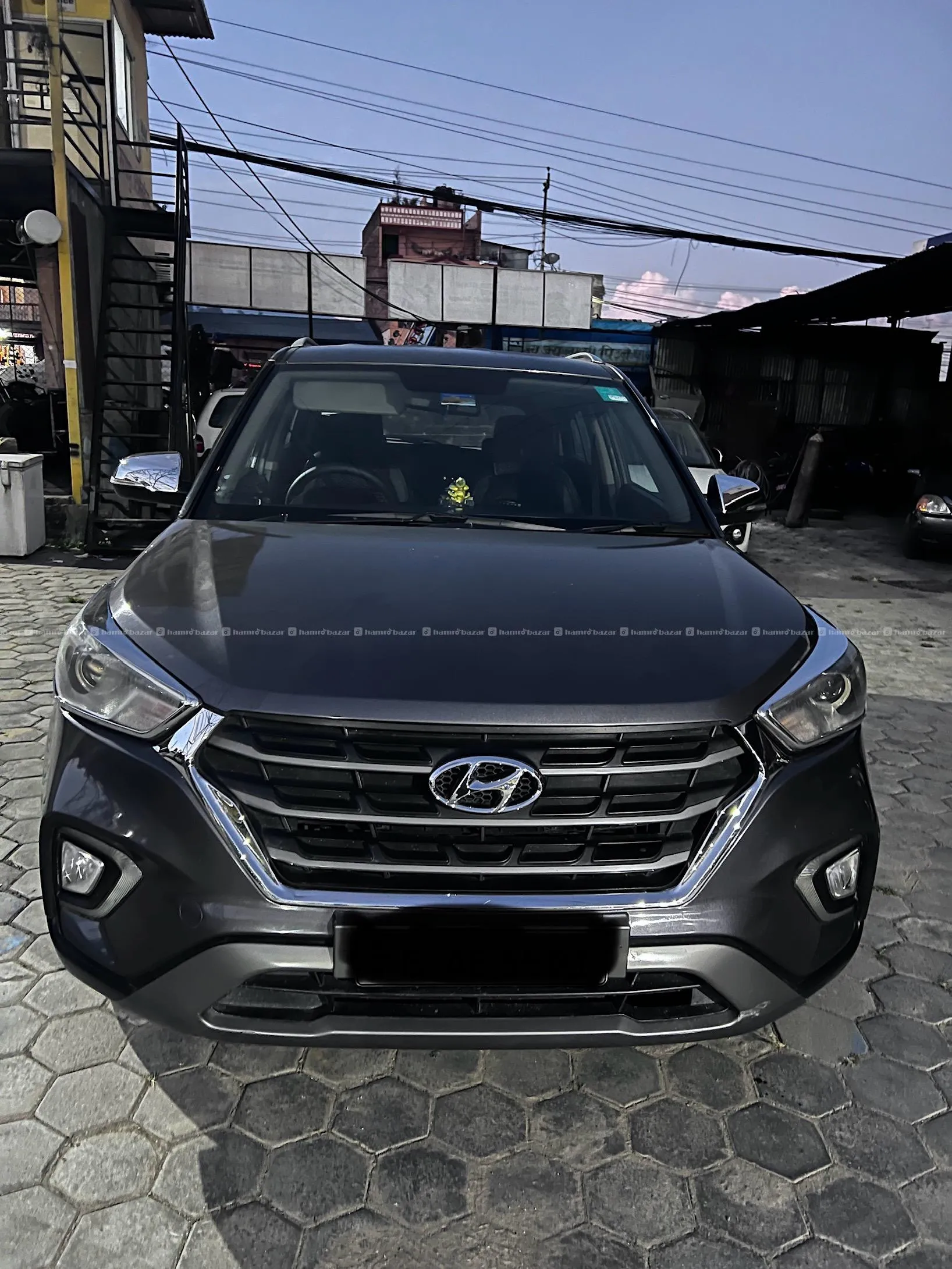 hyundai creta sx 2019 model only 39lakh