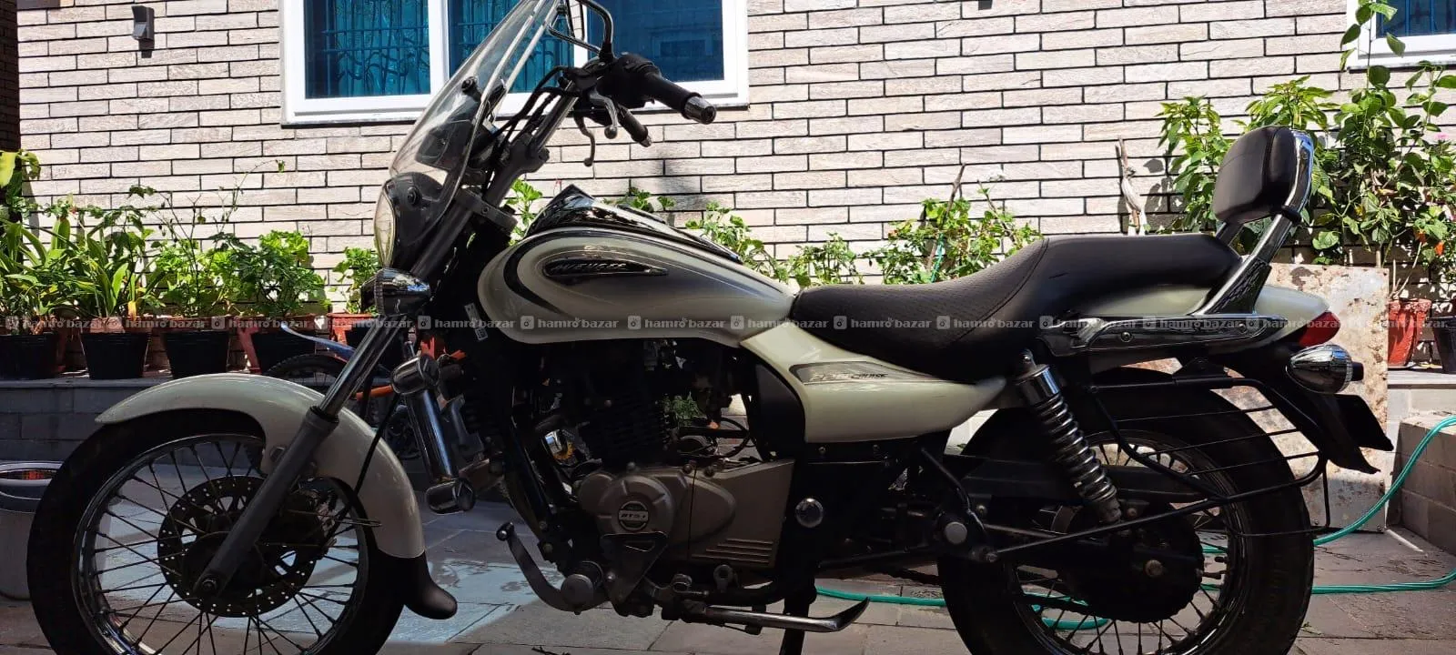 Bajaj Avenger Cruise 220