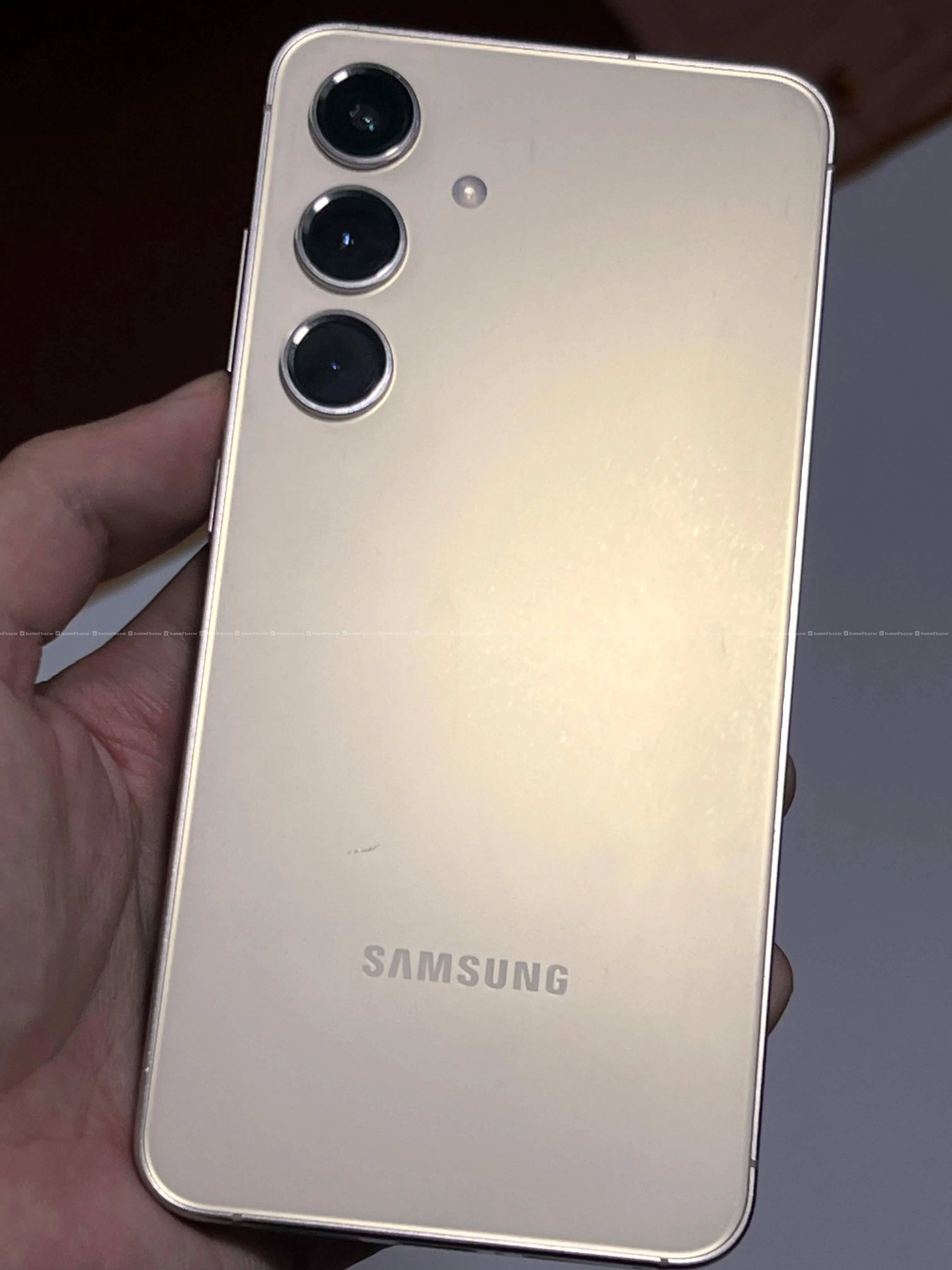 Samsung s24 ( 8/256gb ) with charger