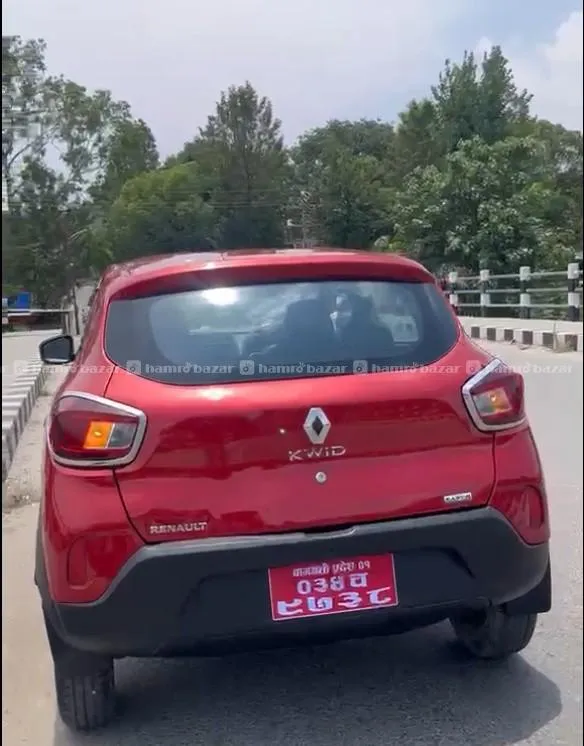 Renalut Kwid AMT easy R (Automatic Transmission)